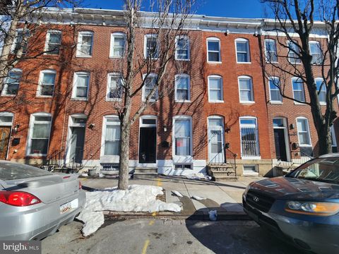 Townhouse For Sale - 307 N Stricker Street<br/> BALTIMORE, MD 21223