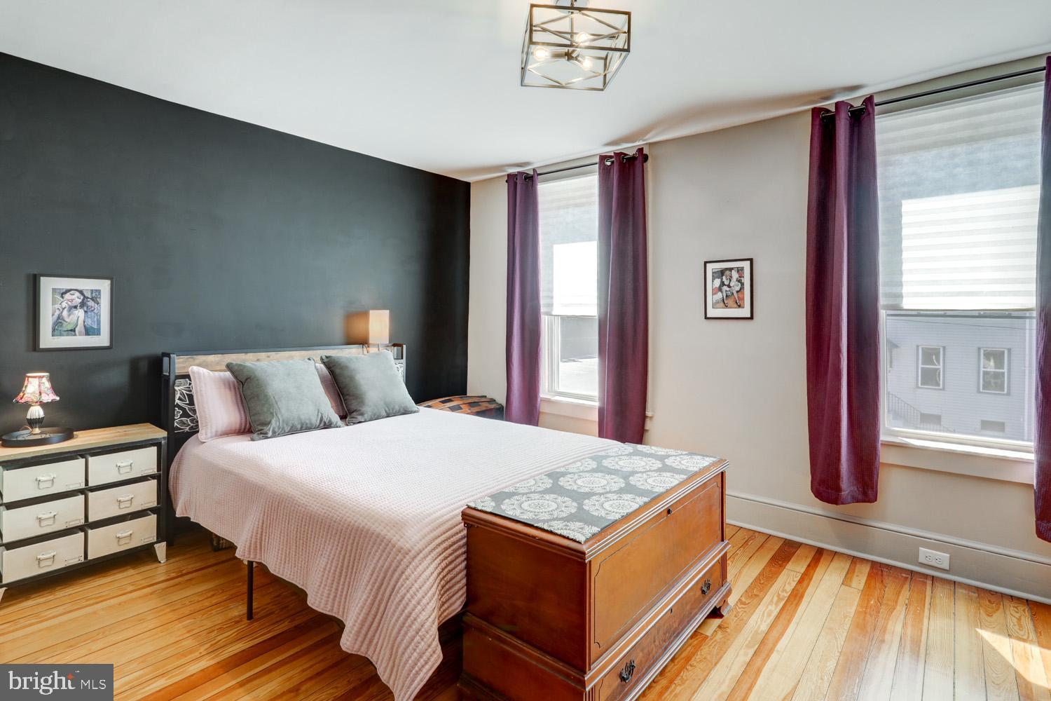 CABBAGE HILL - Residential