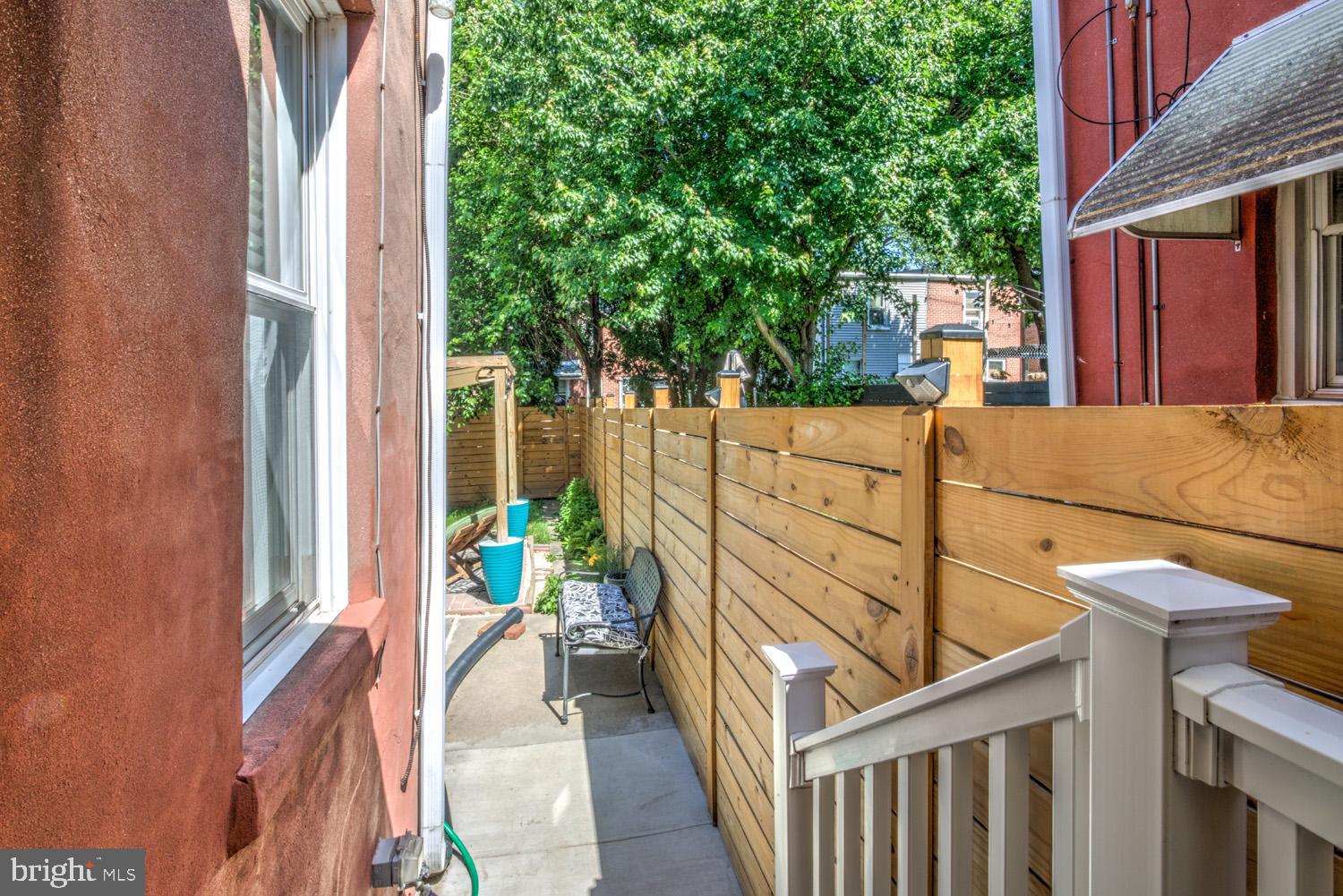 CABBAGE HILL - Residential