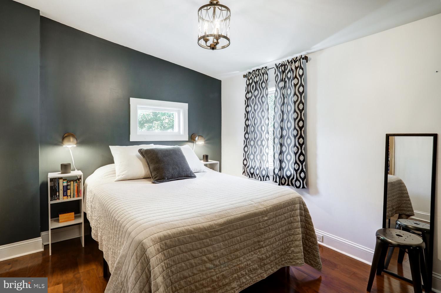 CABBAGE HILL - Residential