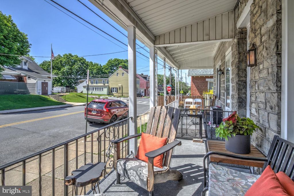 Photo of 839 Saint Joseph St, LANCASTER, PA 17603 (MLS # PALA2070956)