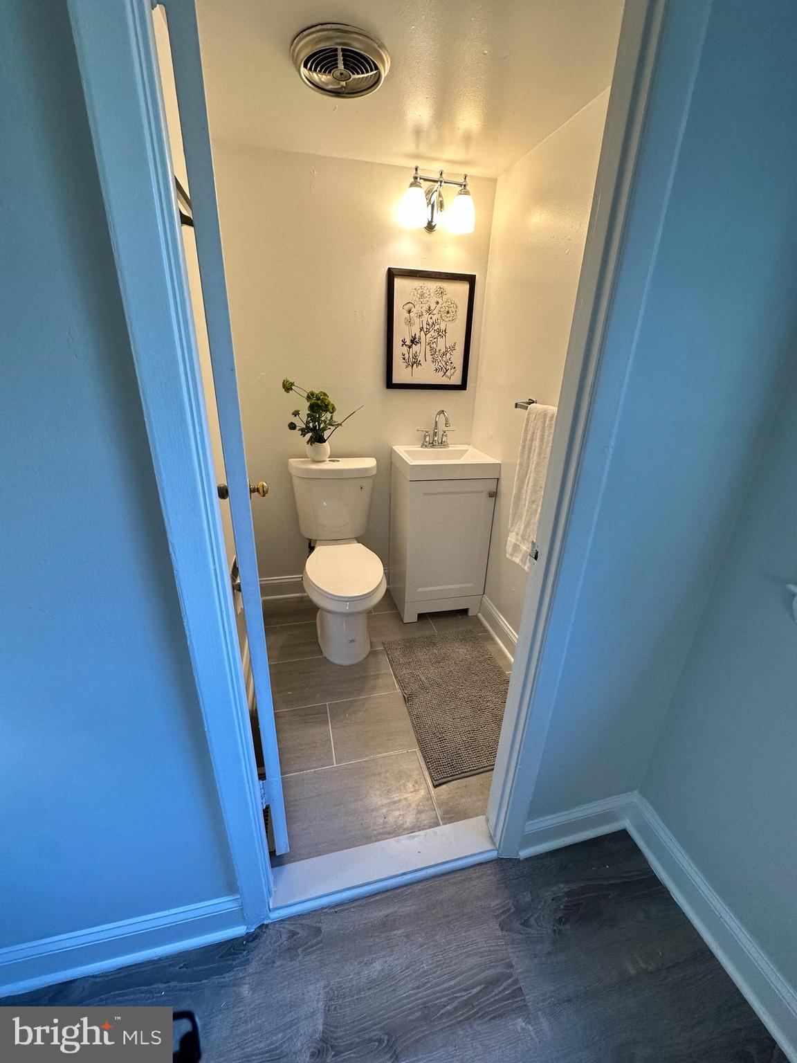 HOMELAND SOUTHWAY - Residential Lease