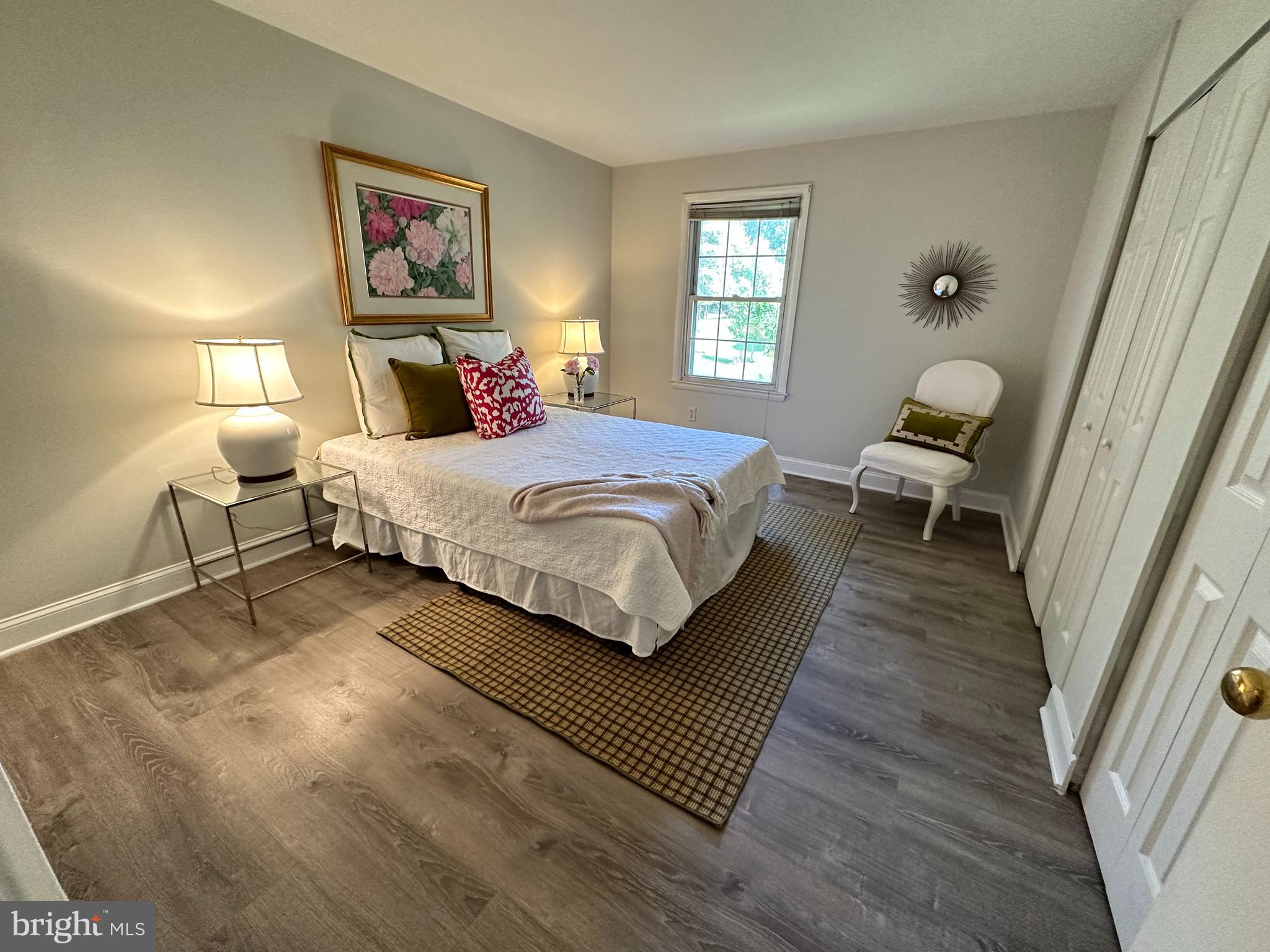 HOMELAND SOUTHWAY - Residential Lease