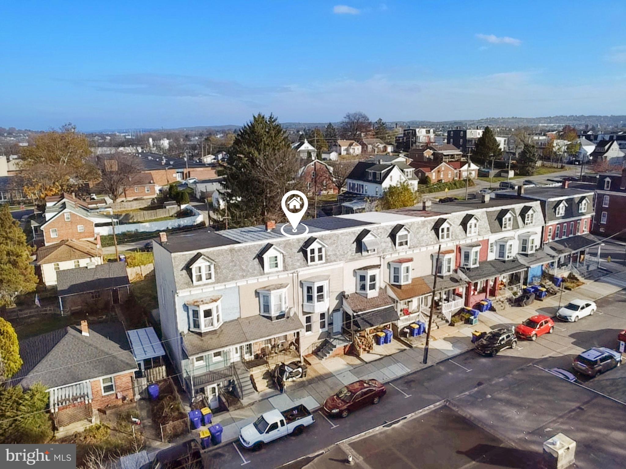 NORTH YORK - Residential