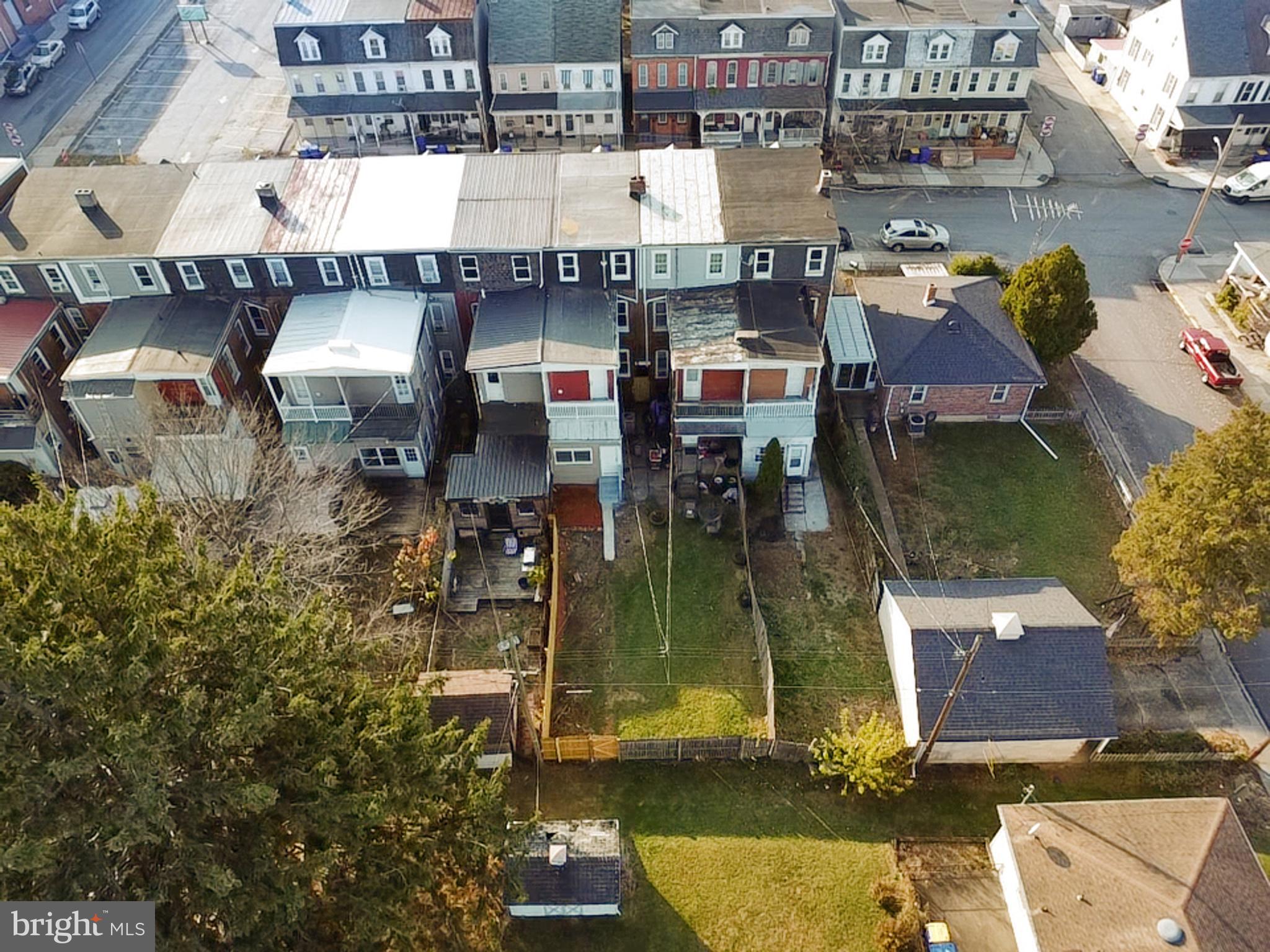 NORTH YORK - Residential