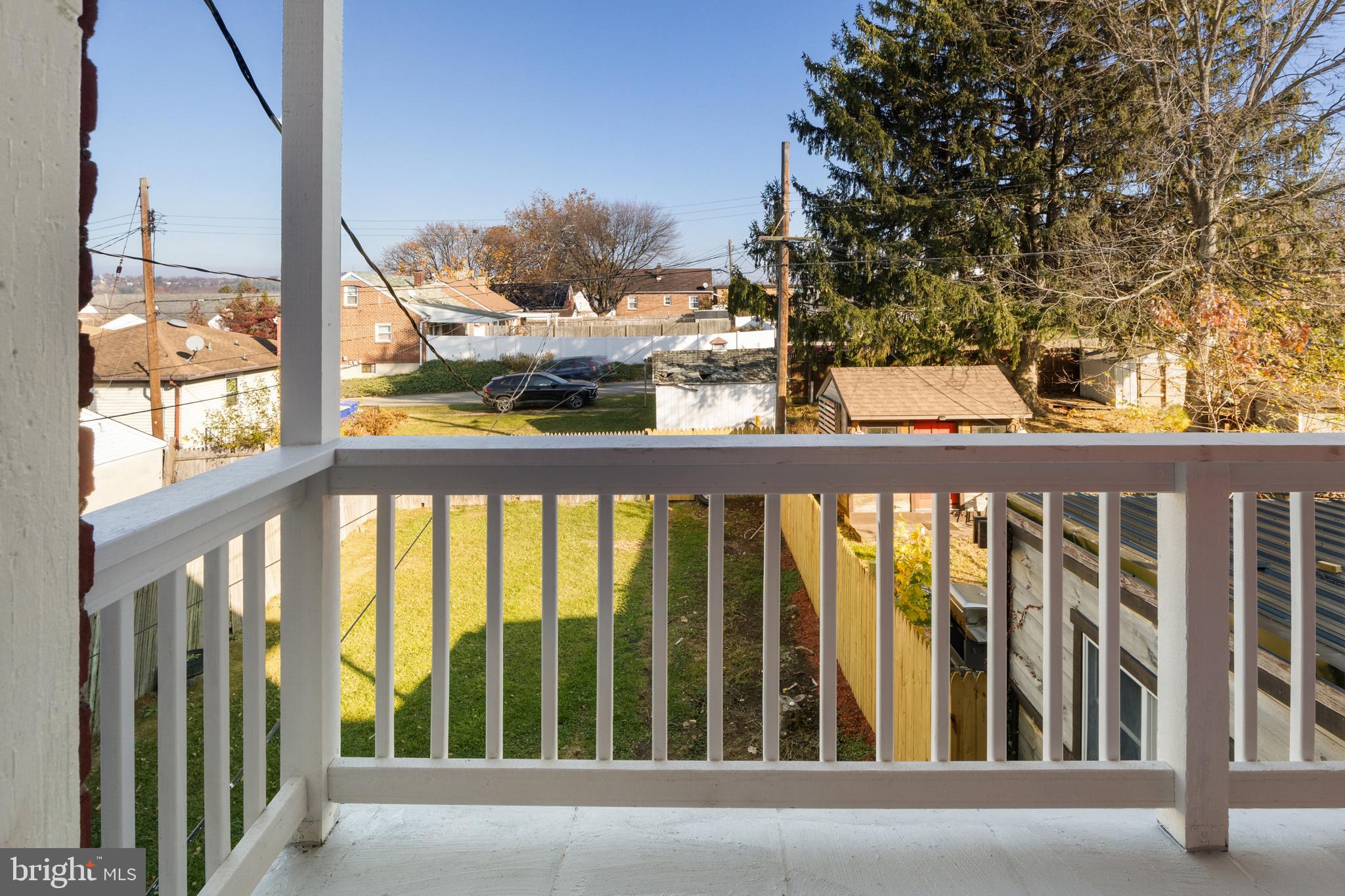 NORTH YORK - Residential