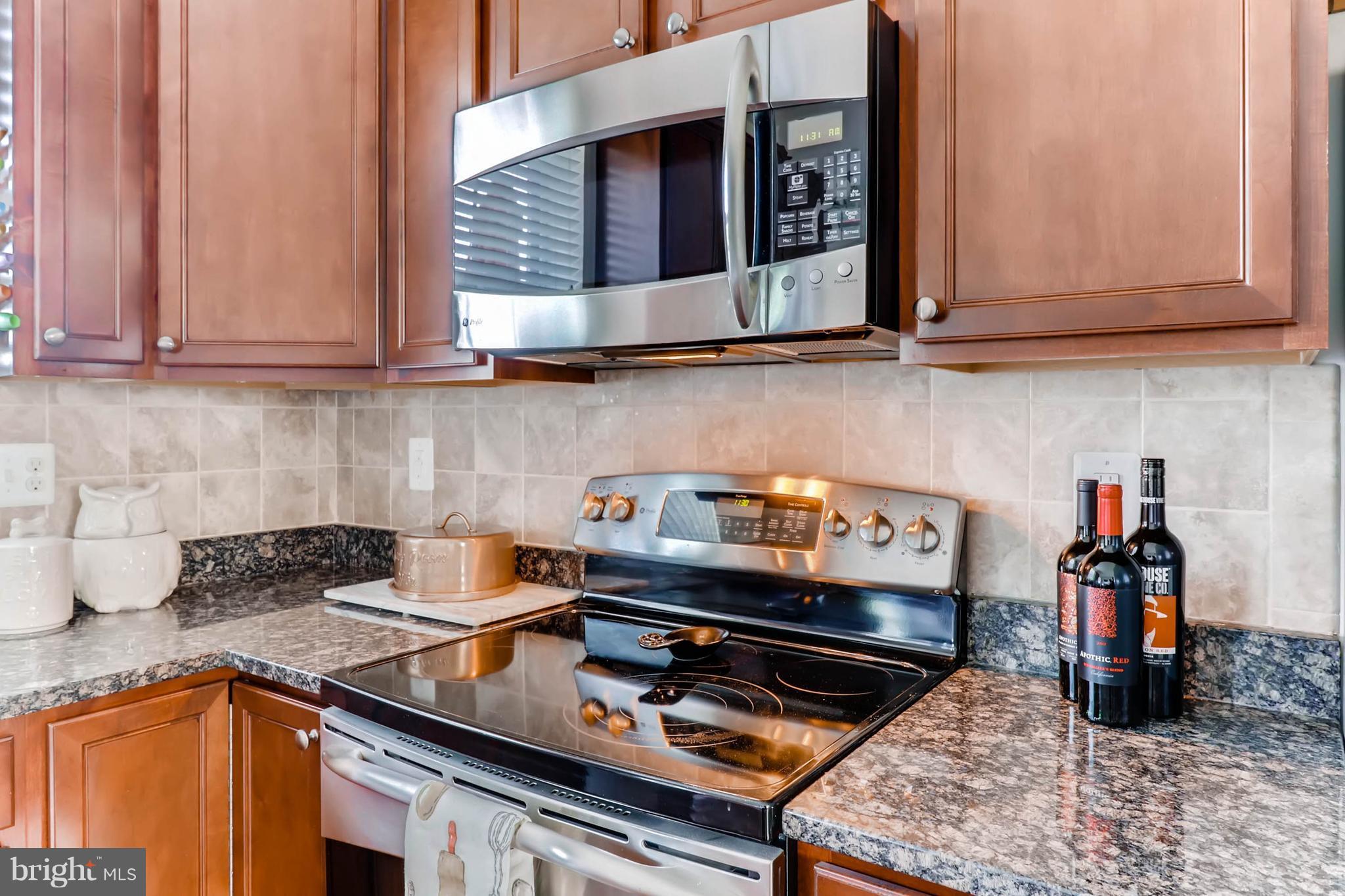 LAKES AT STANSBURY SHORE - Residential