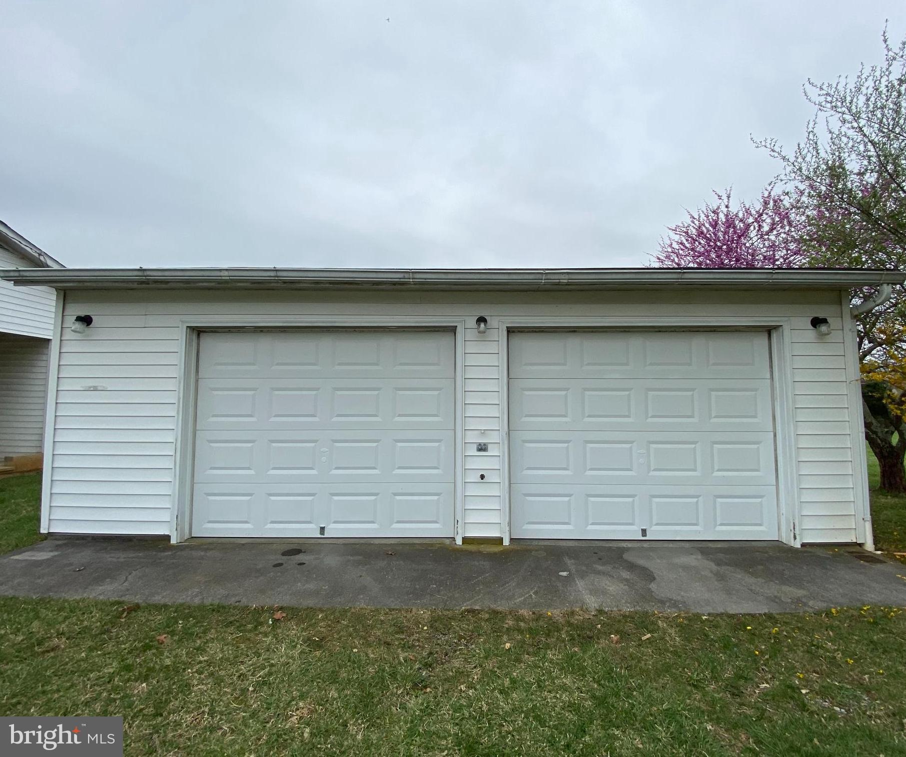 KEYSTONE ESTATES - Residential