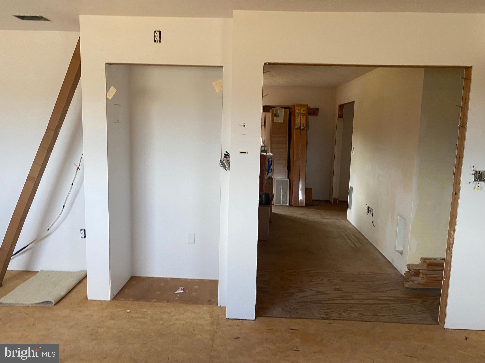 KEYSTONE ESTATES - Residential