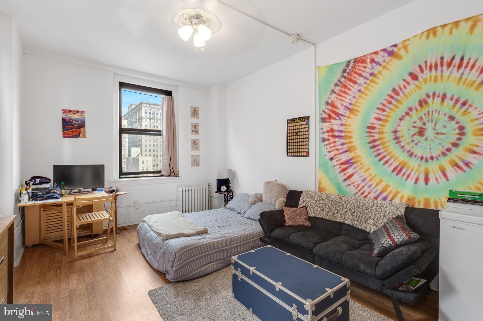 AVENUE OF THE ARTS - Residential Lease