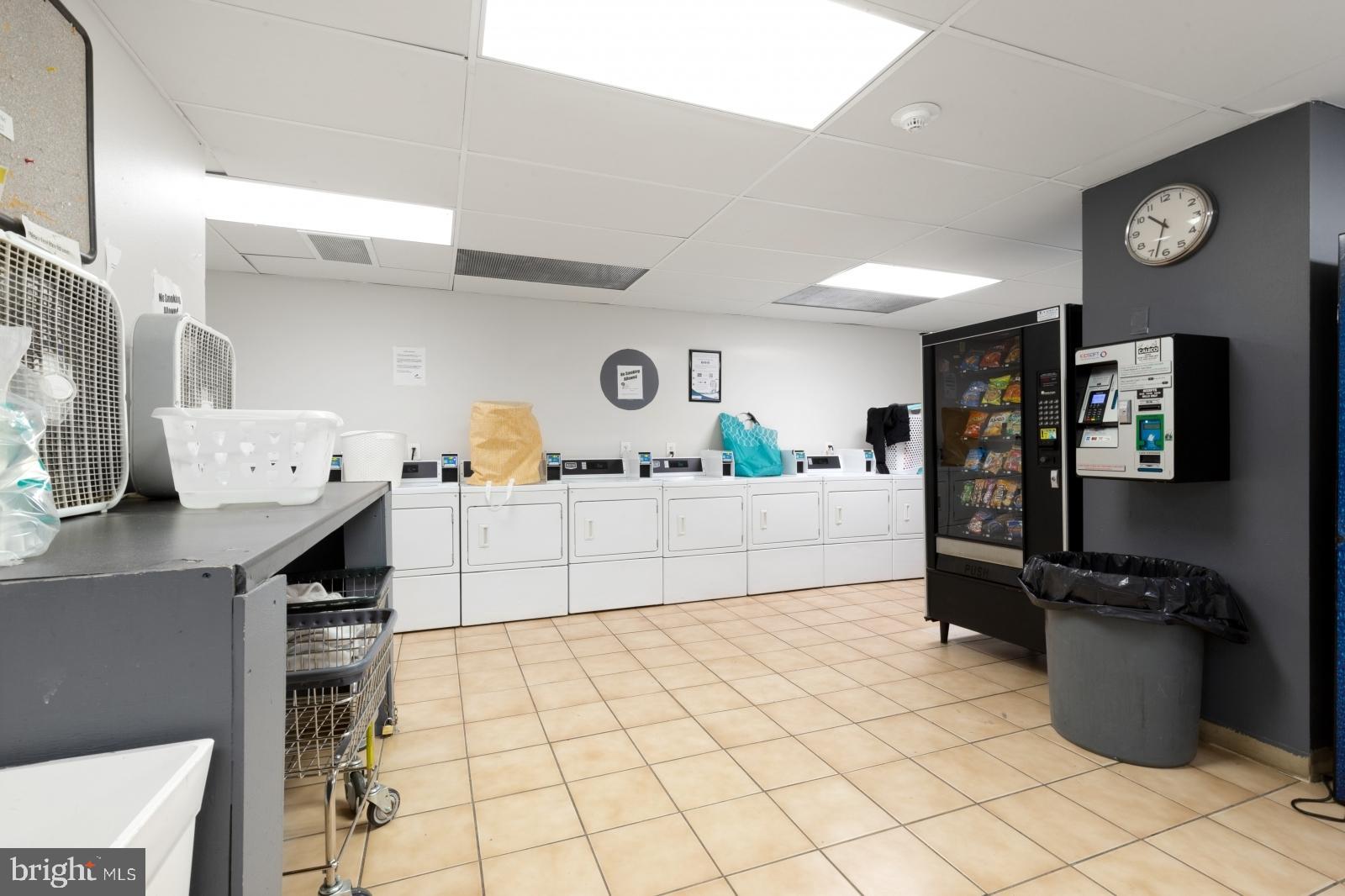 AVENUE OF THE ARTS - Residential Lease