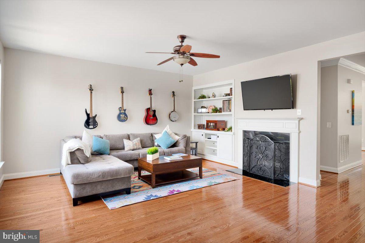 ELYSIAN HEIGHTS - Residential