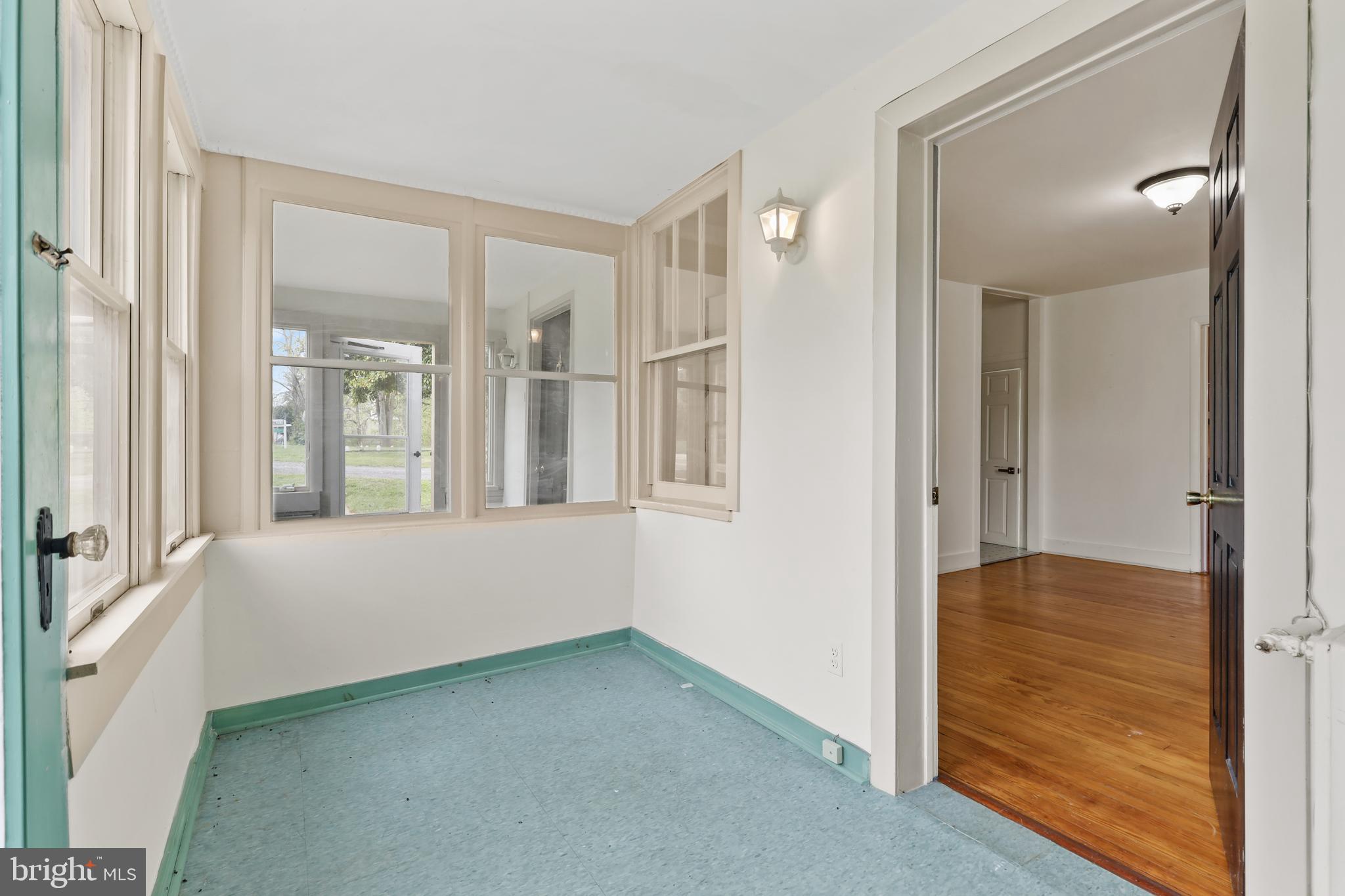 REISTERSTOWN - Residential