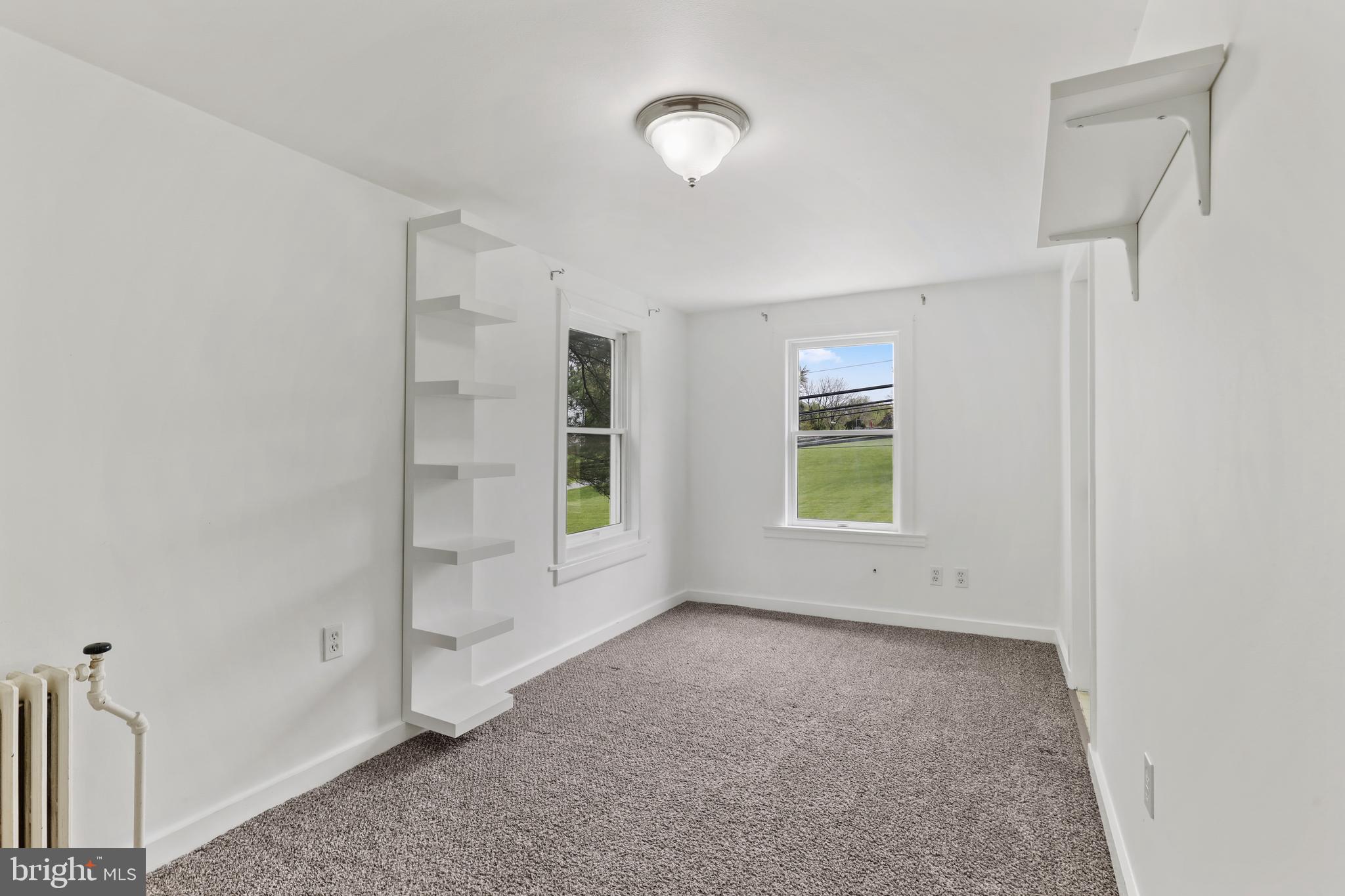 REISTERSTOWN - Residential