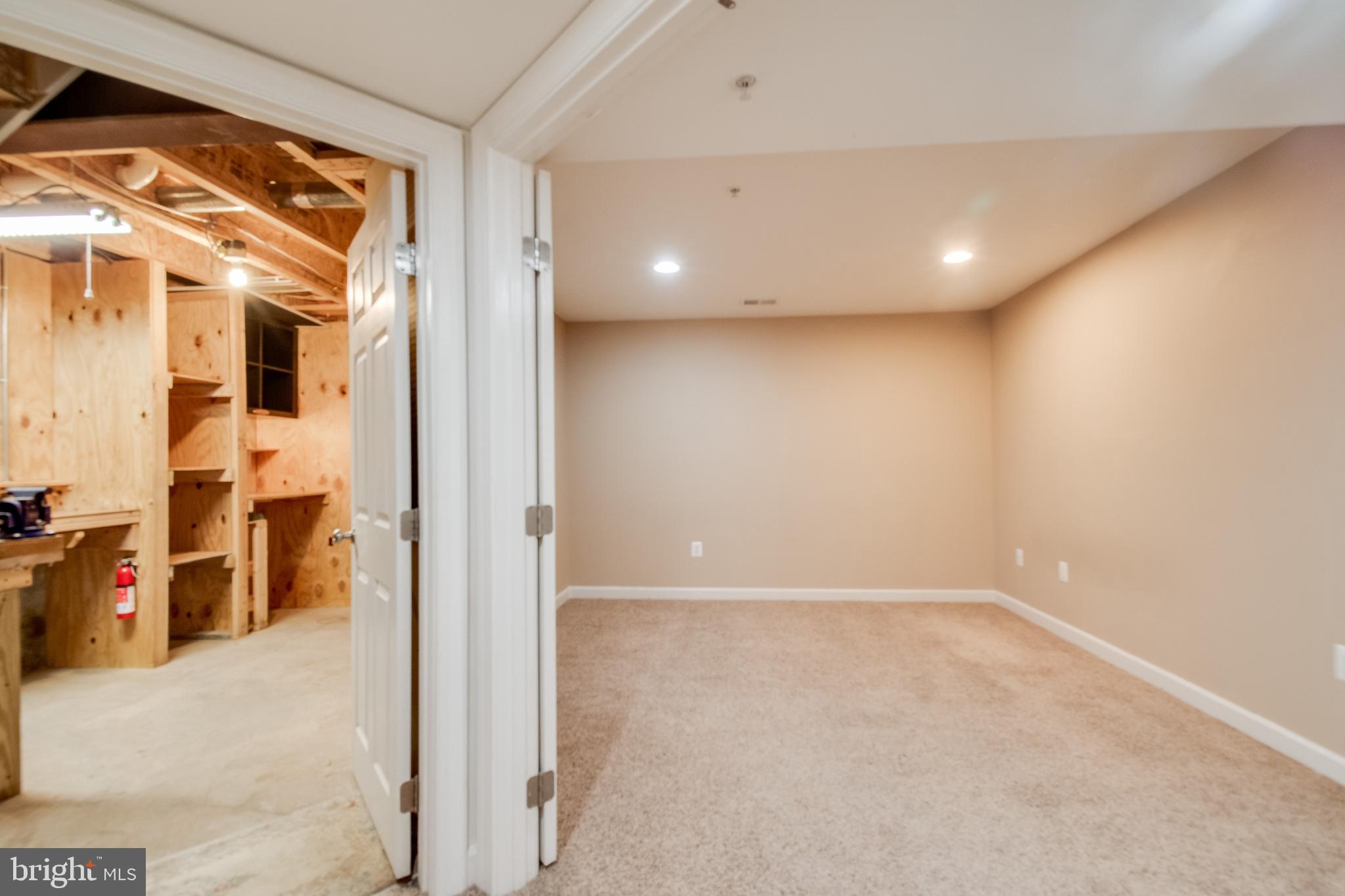 VILLAGES OF DORCHESTER - Residential