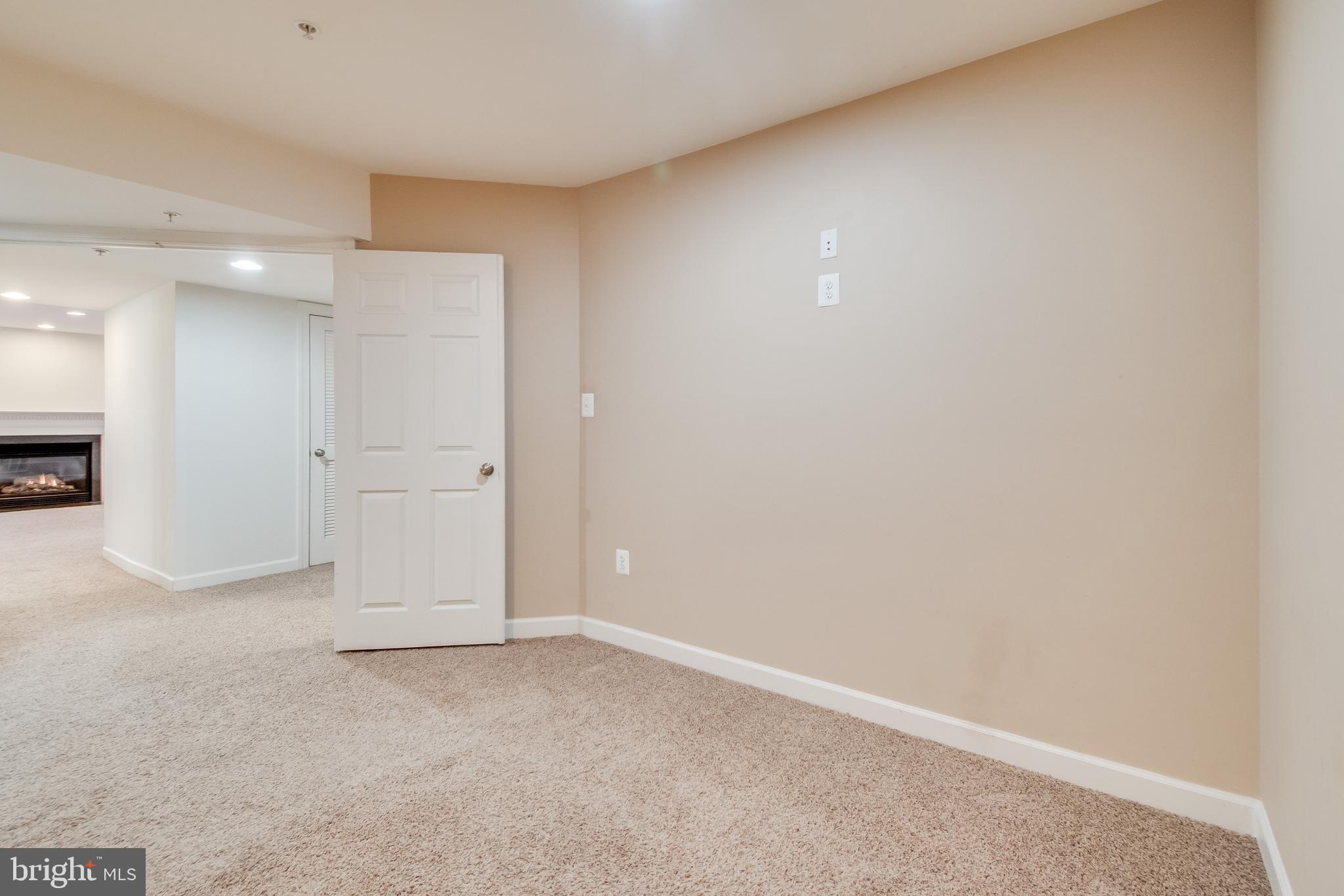 VILLAGES OF DORCHESTER - Residential