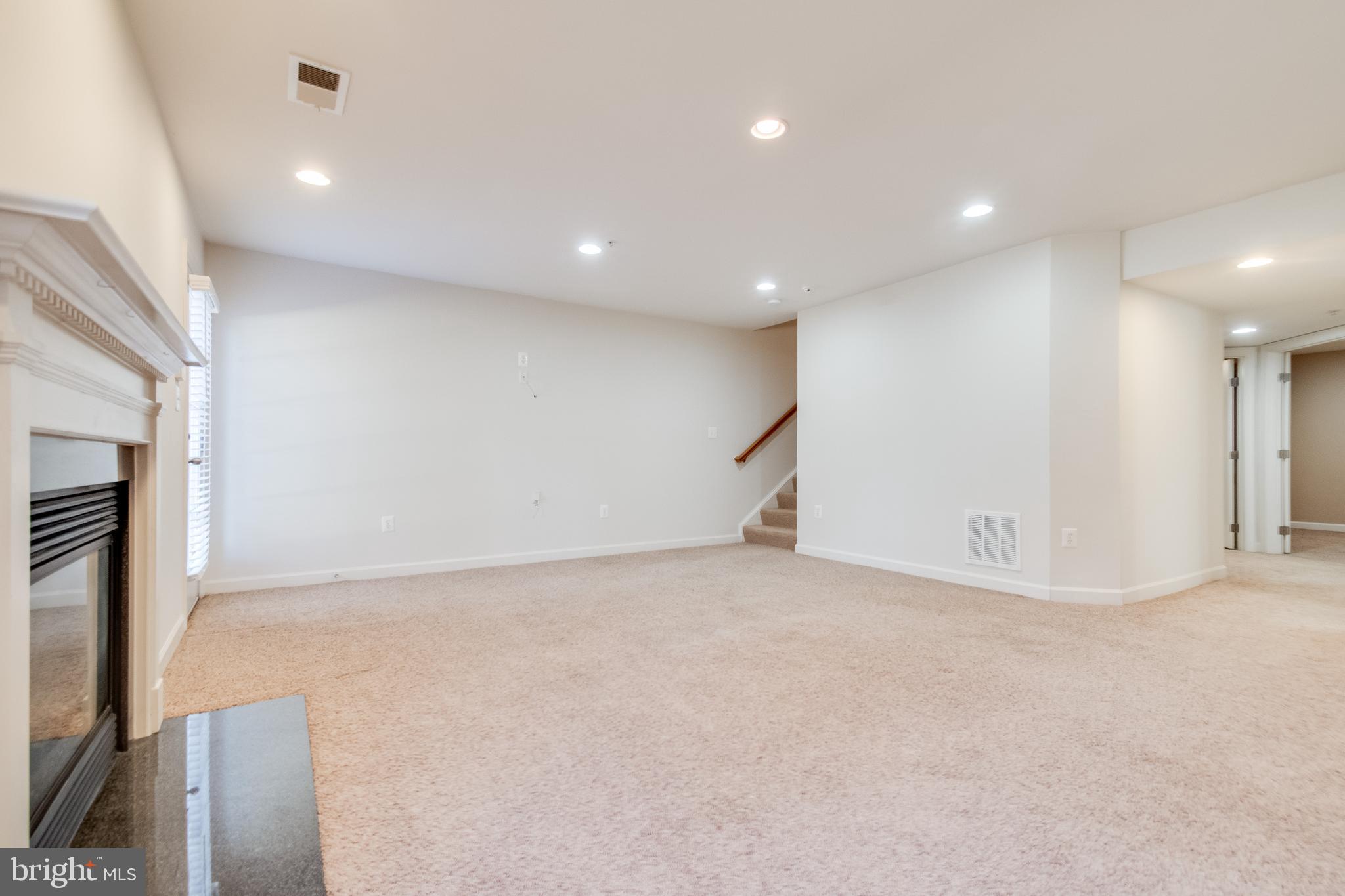 VILLAGES OF DORCHESTER - Residential