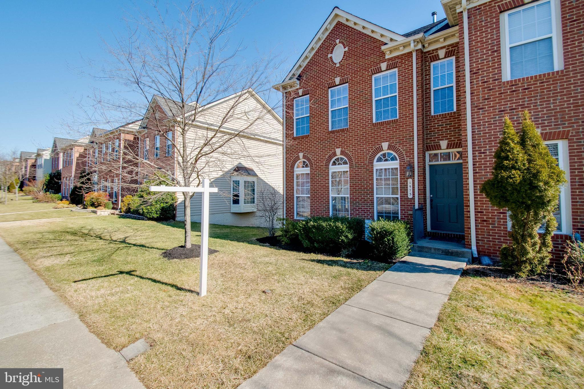 VILLAGES OF DORCHESTER - Residential