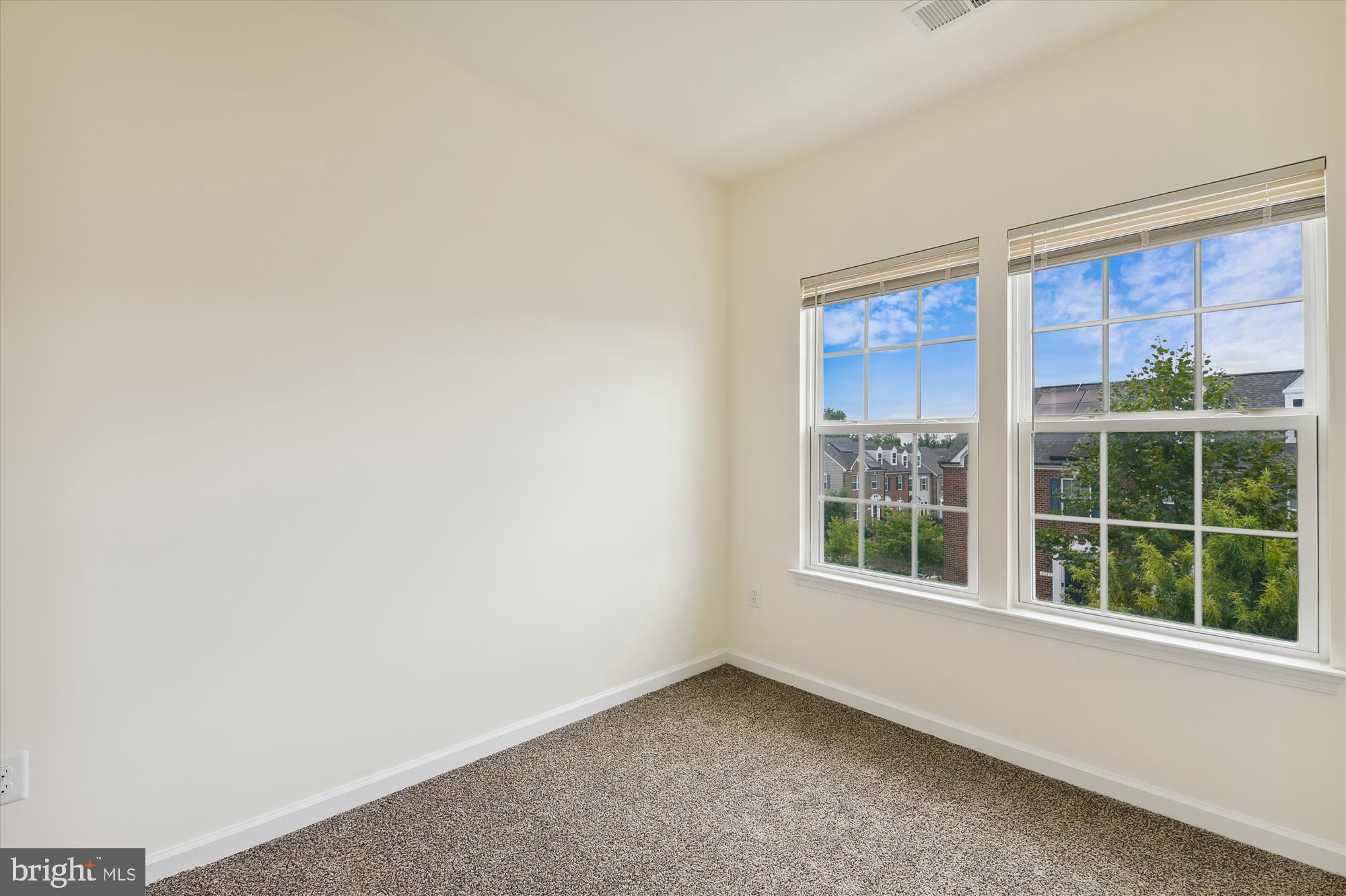 BALLARD GREEN - Residential