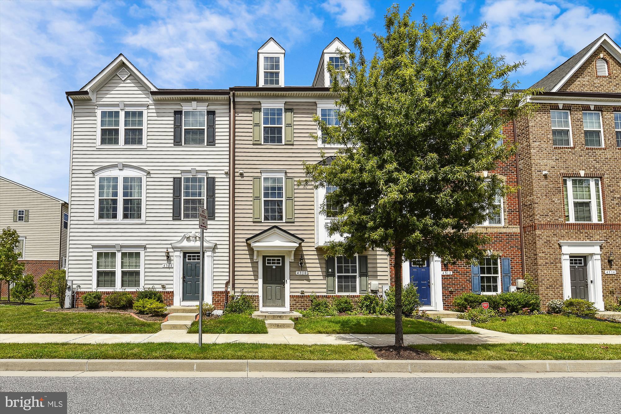 BALLARD GREEN - Residential