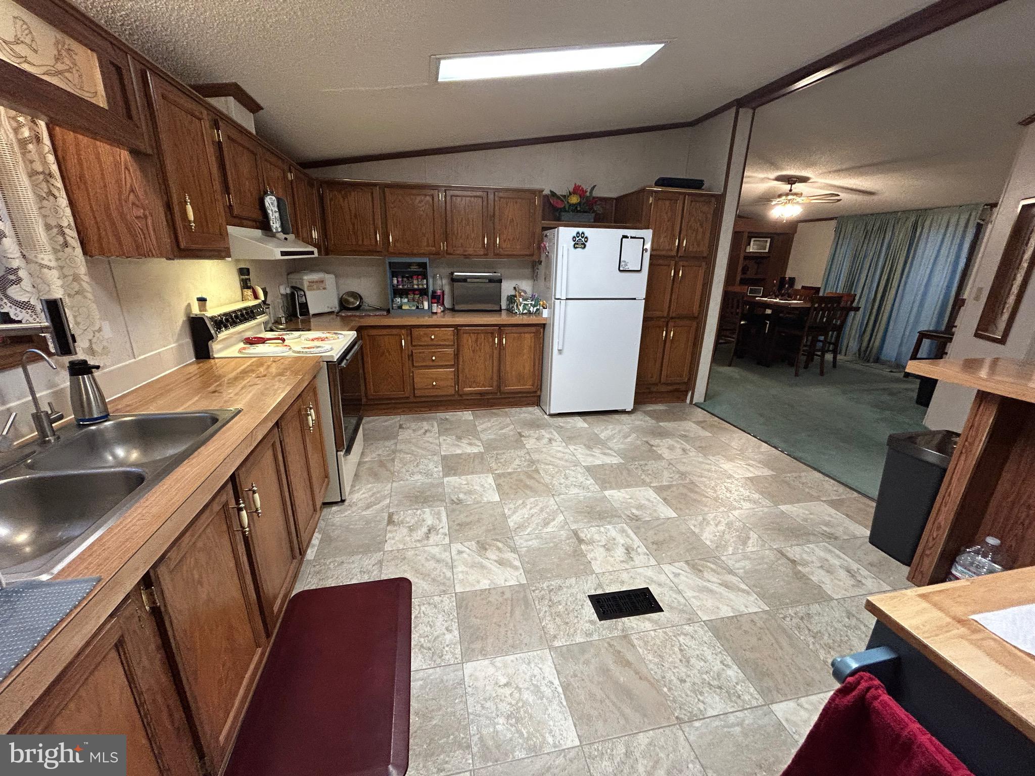 SHADOWSTONE VILLAGE - Residential