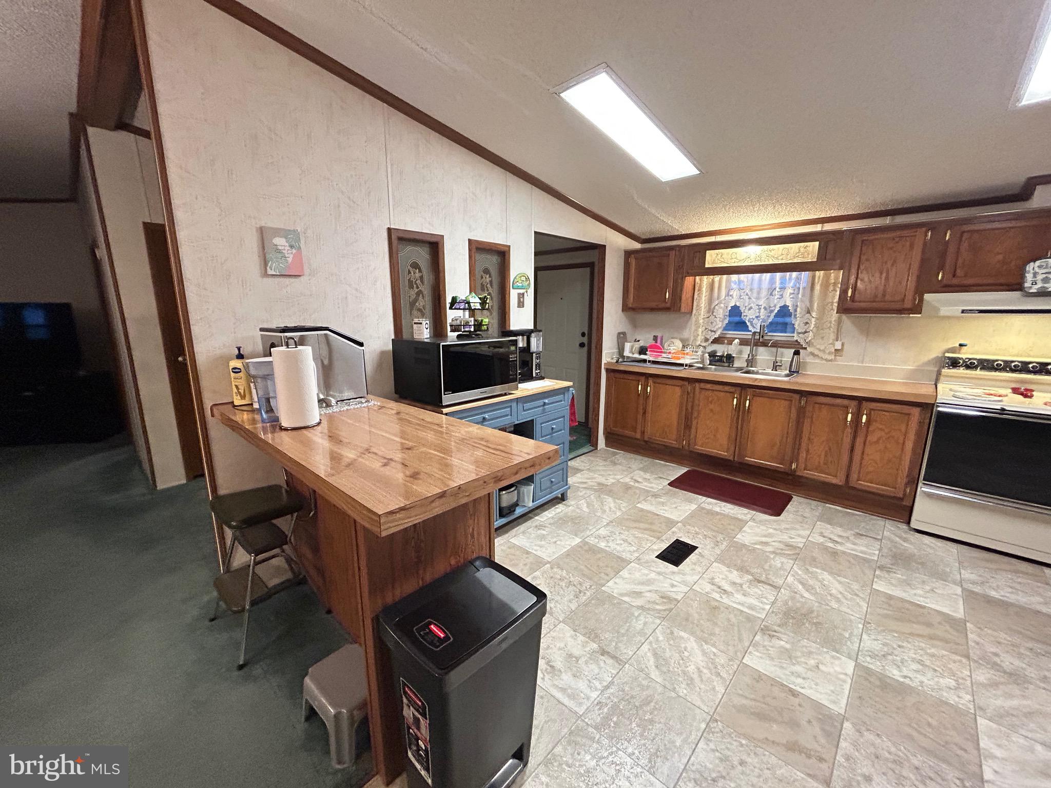 SHADOWSTONE VILLAGE - Residential