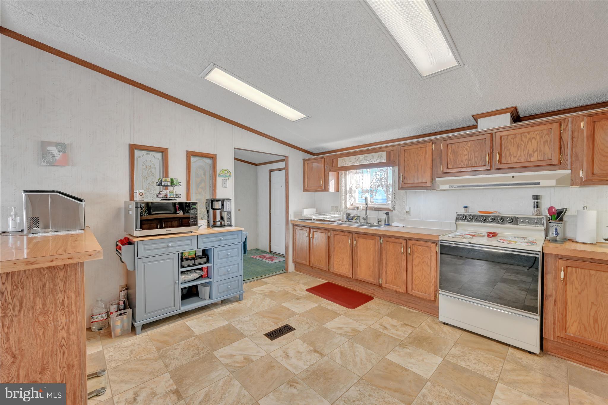 SHADOWSTONE VILLAGE - Residential