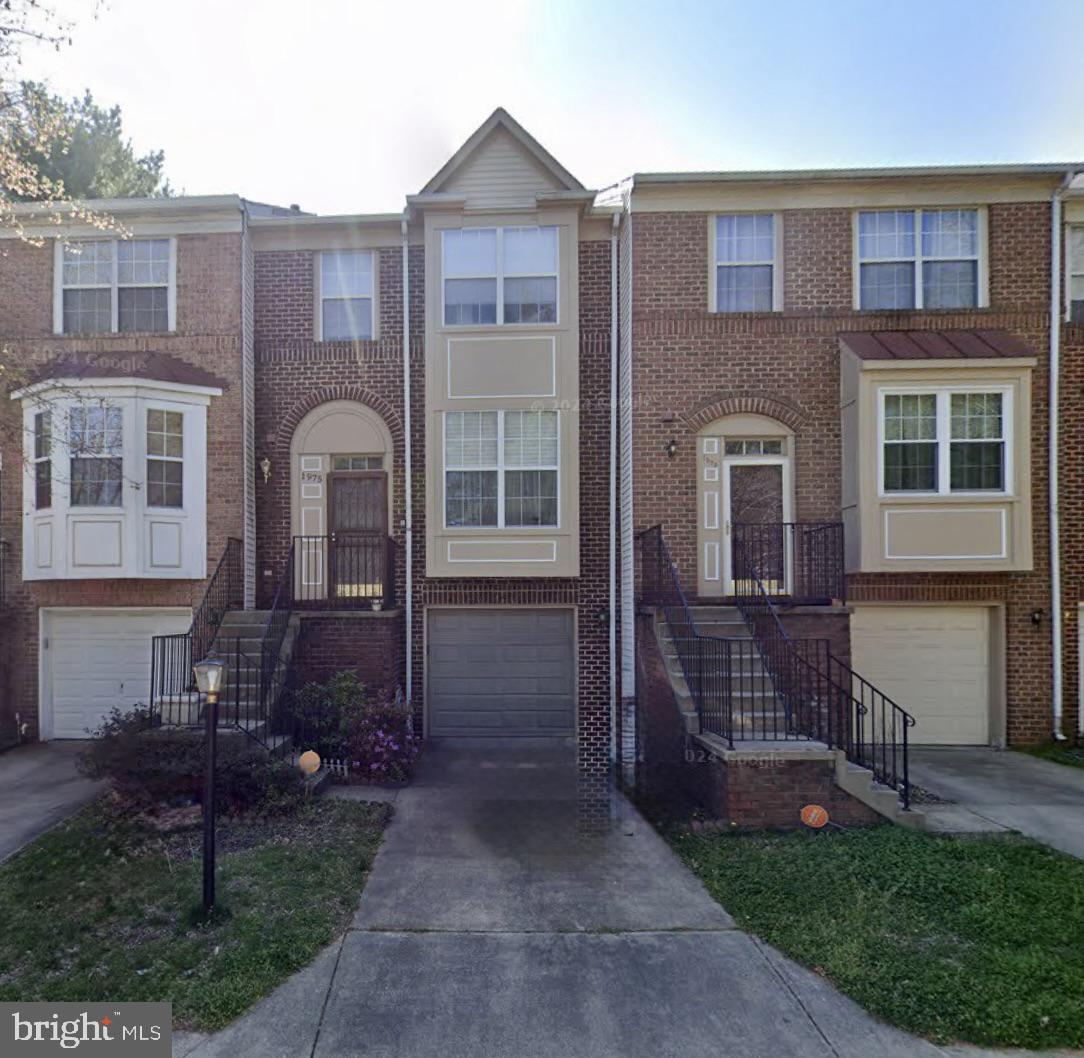 WOODVIEW VILLAGE - Residential