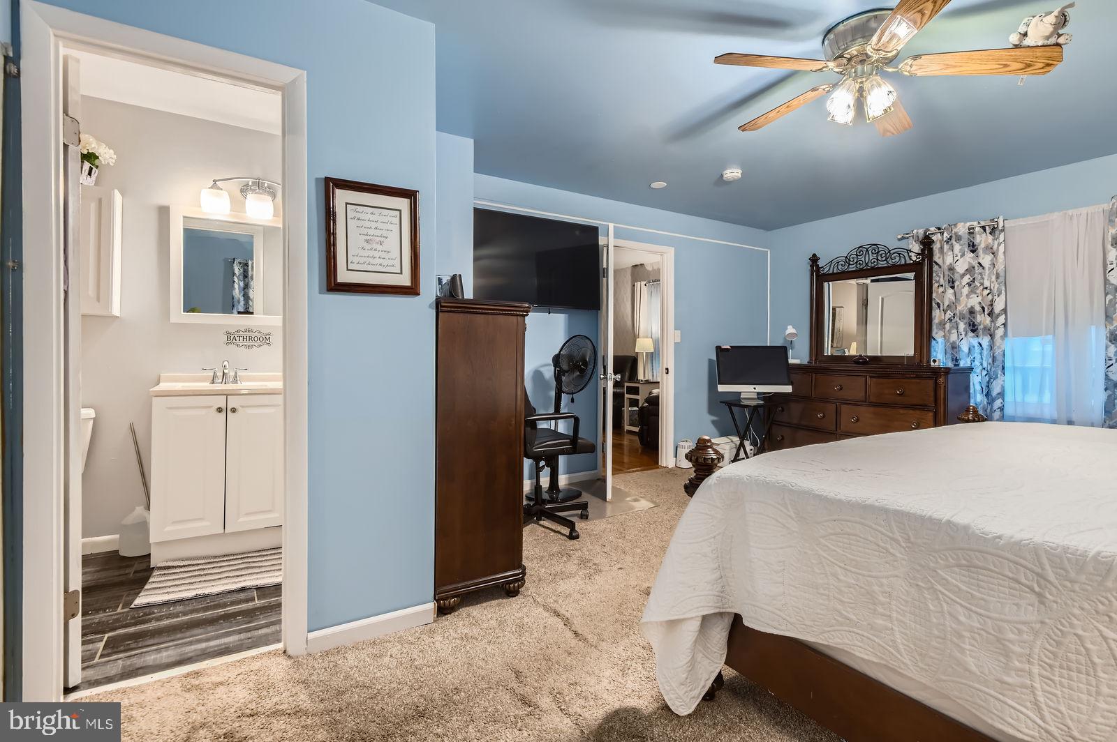 OAKRIDGE - Residential