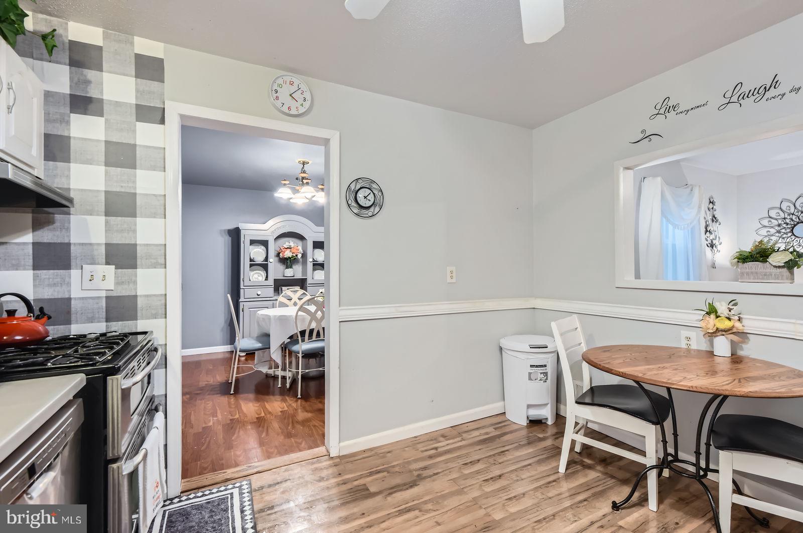 OAKRIDGE - Residential