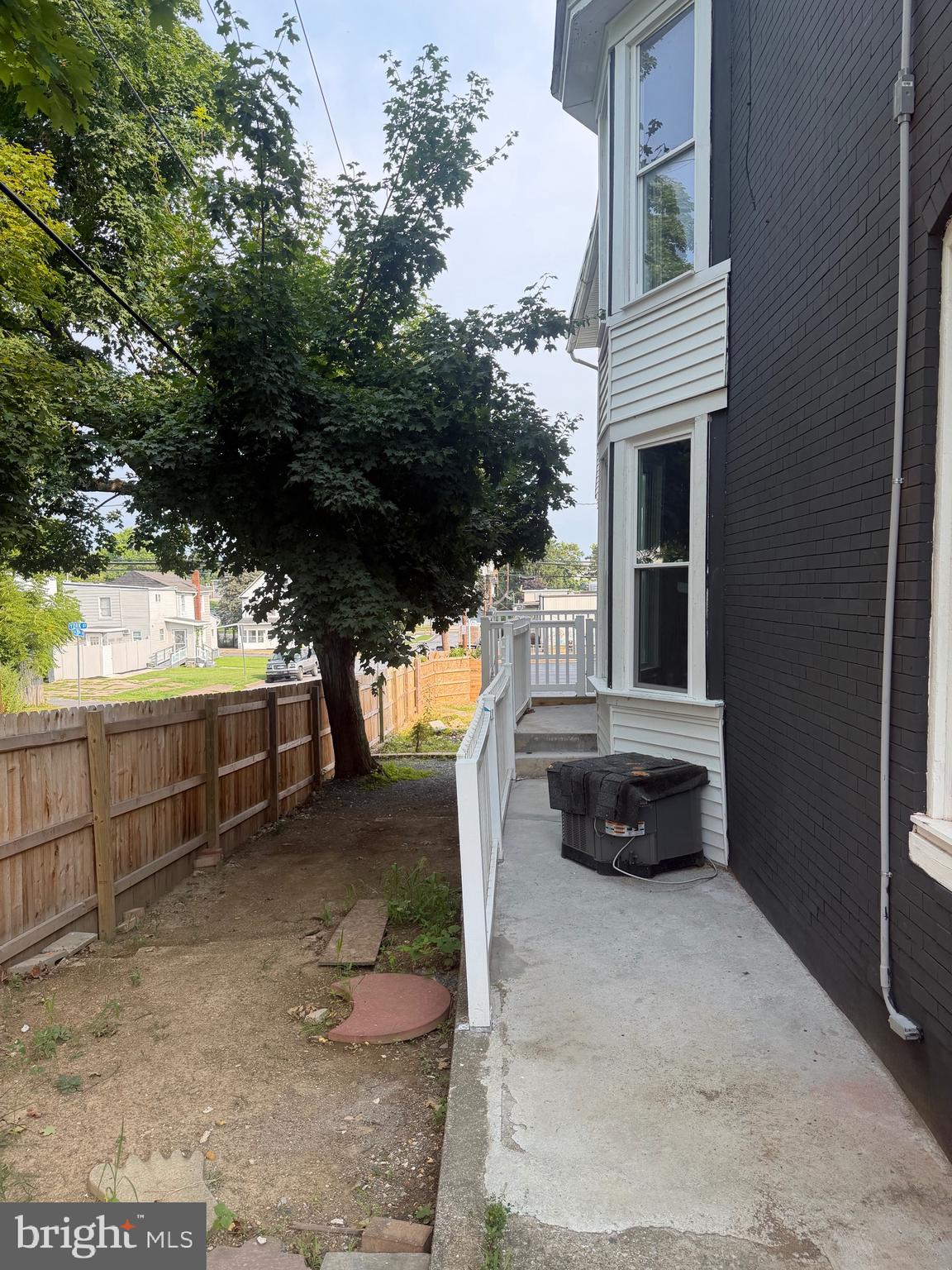 2000 FORSTER STREET