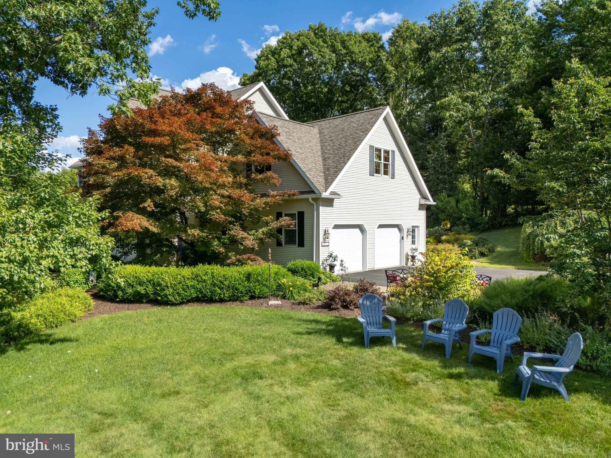112 MONTAUK CIRCLE