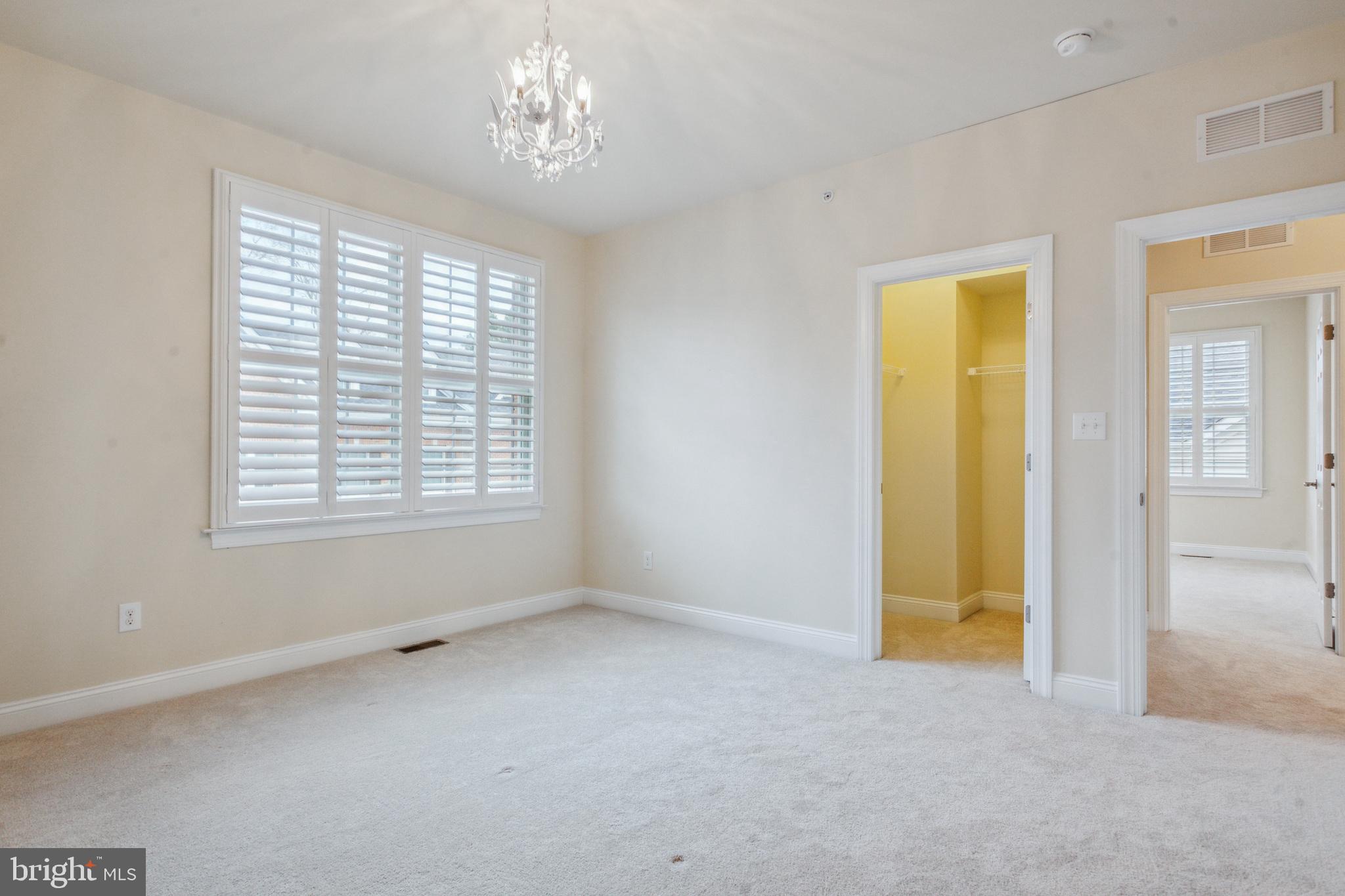 YARDLEY WALK - Residential