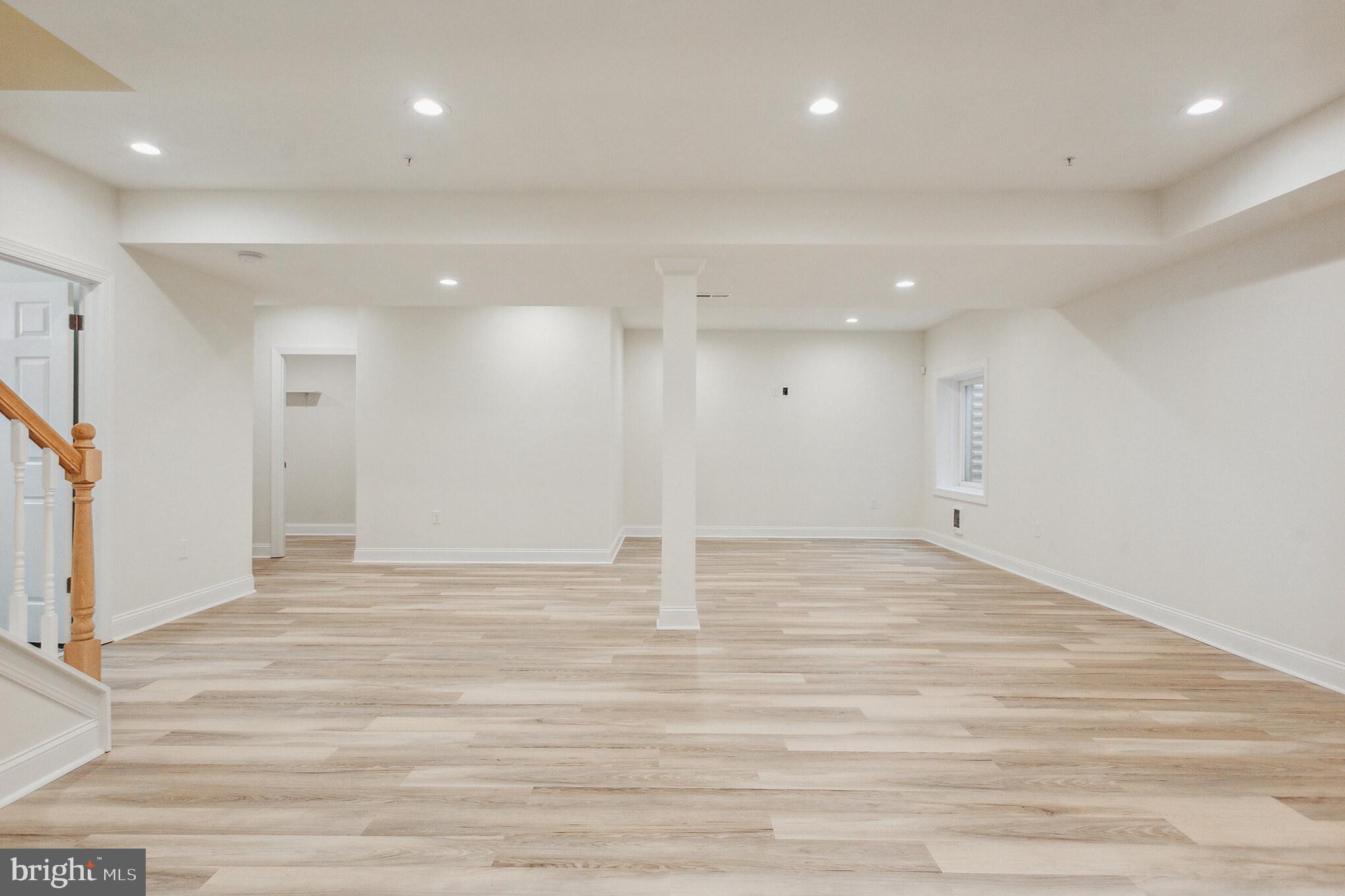 YARDLEY WALK - Residential