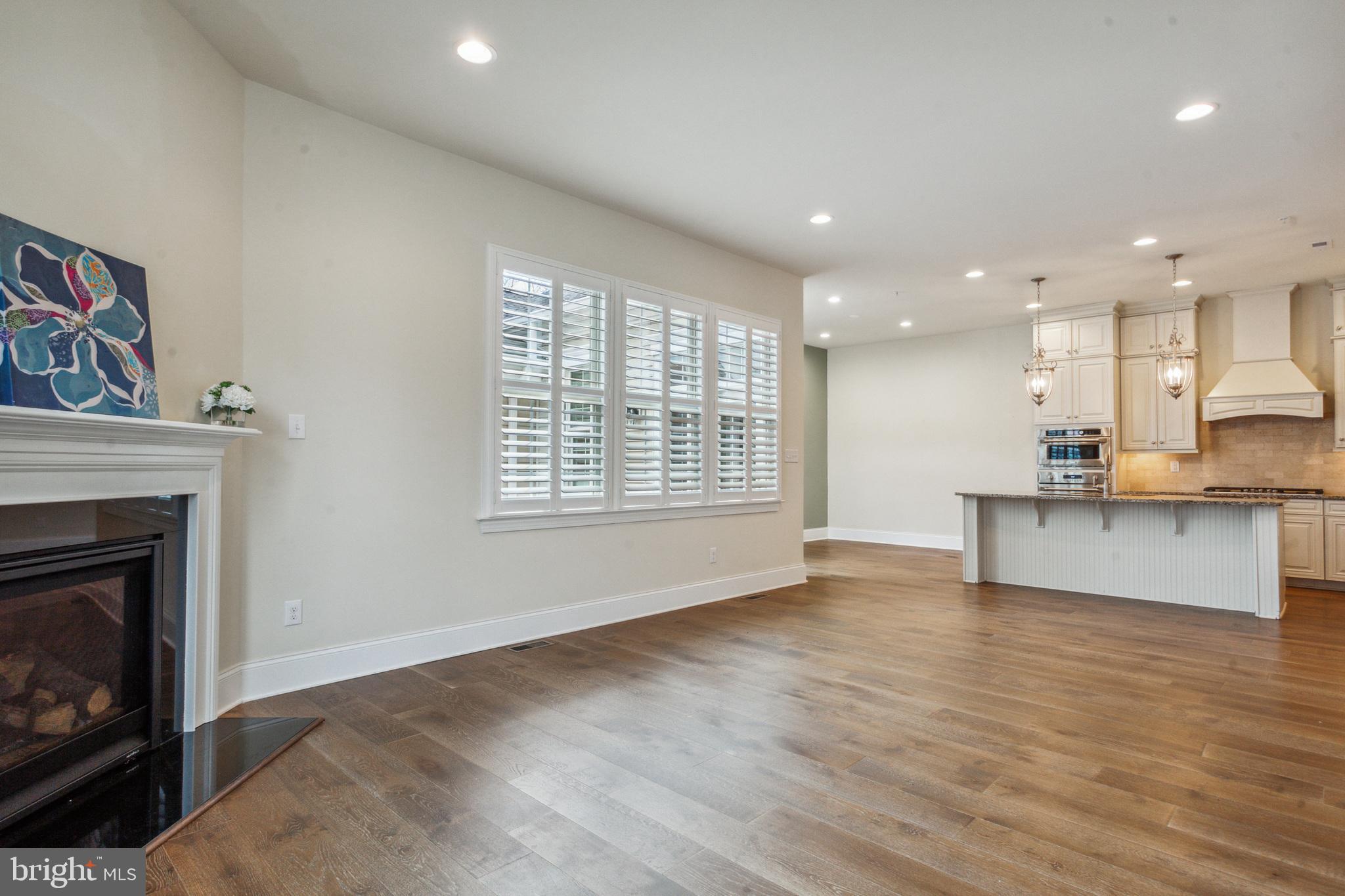 YARDLEY WALK - Residential