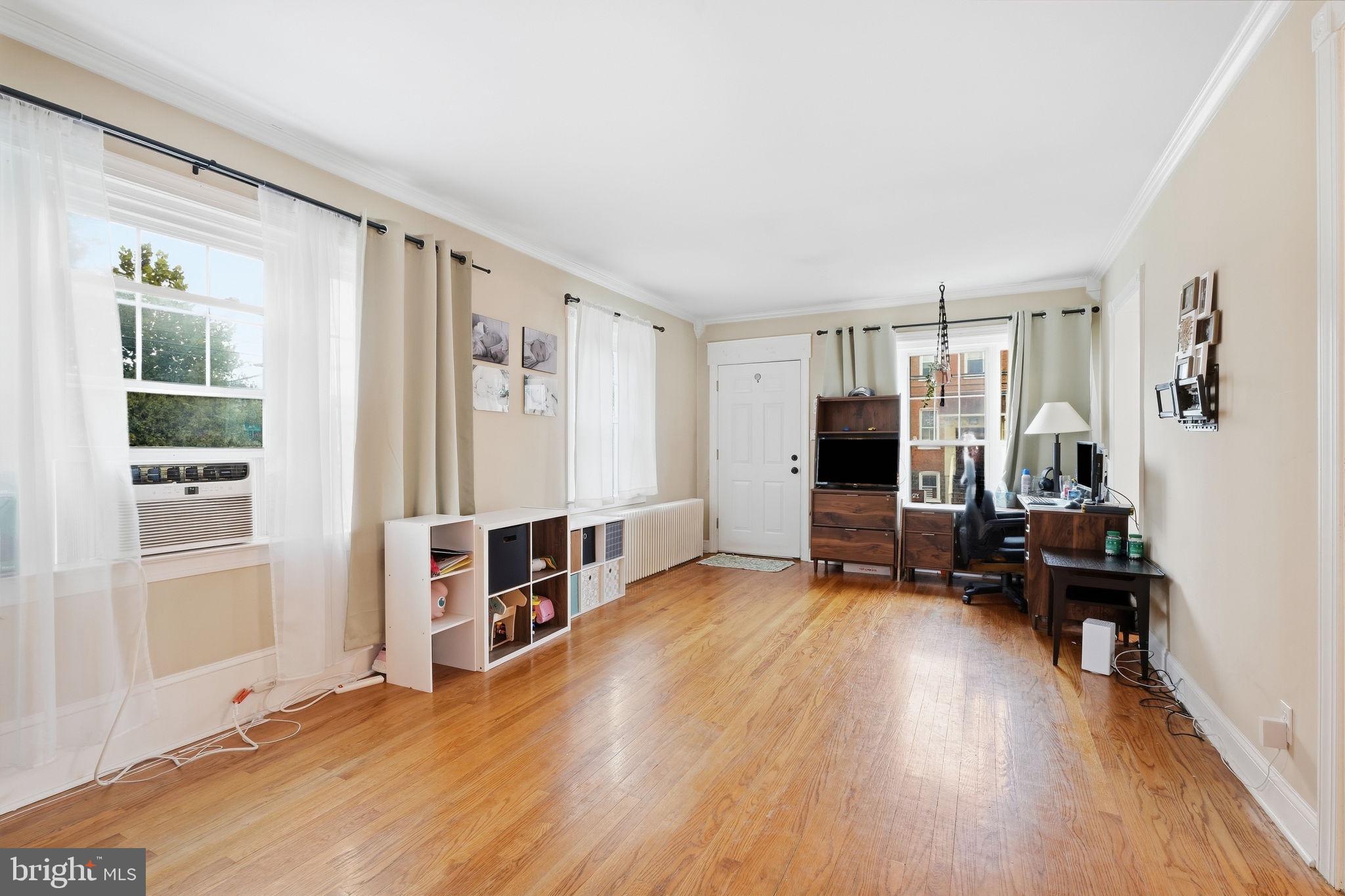 411 E WALNUT STREET