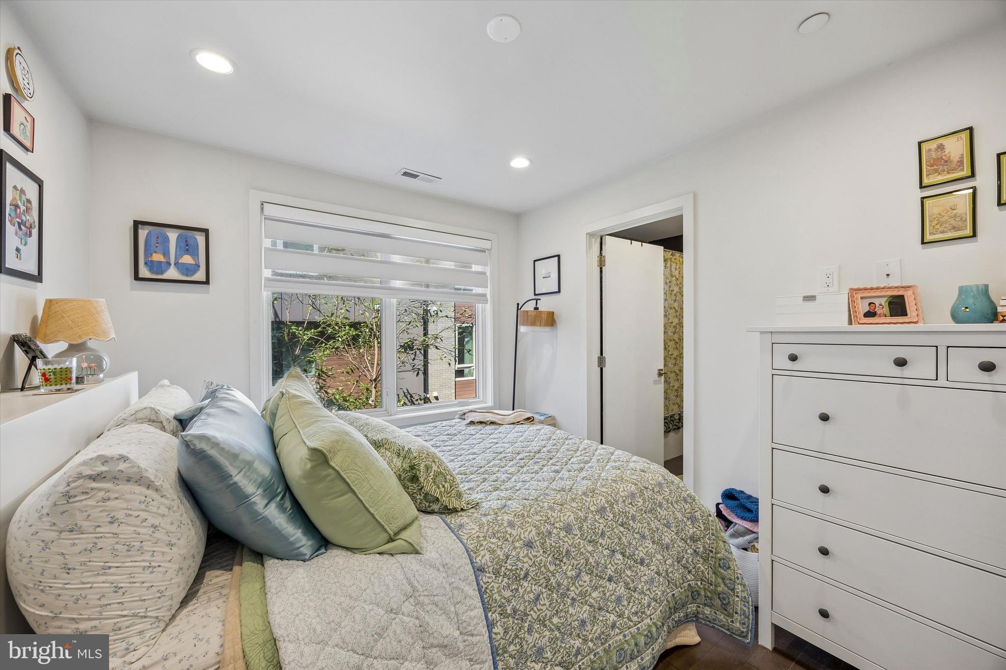 BELLA VISTA - Residential