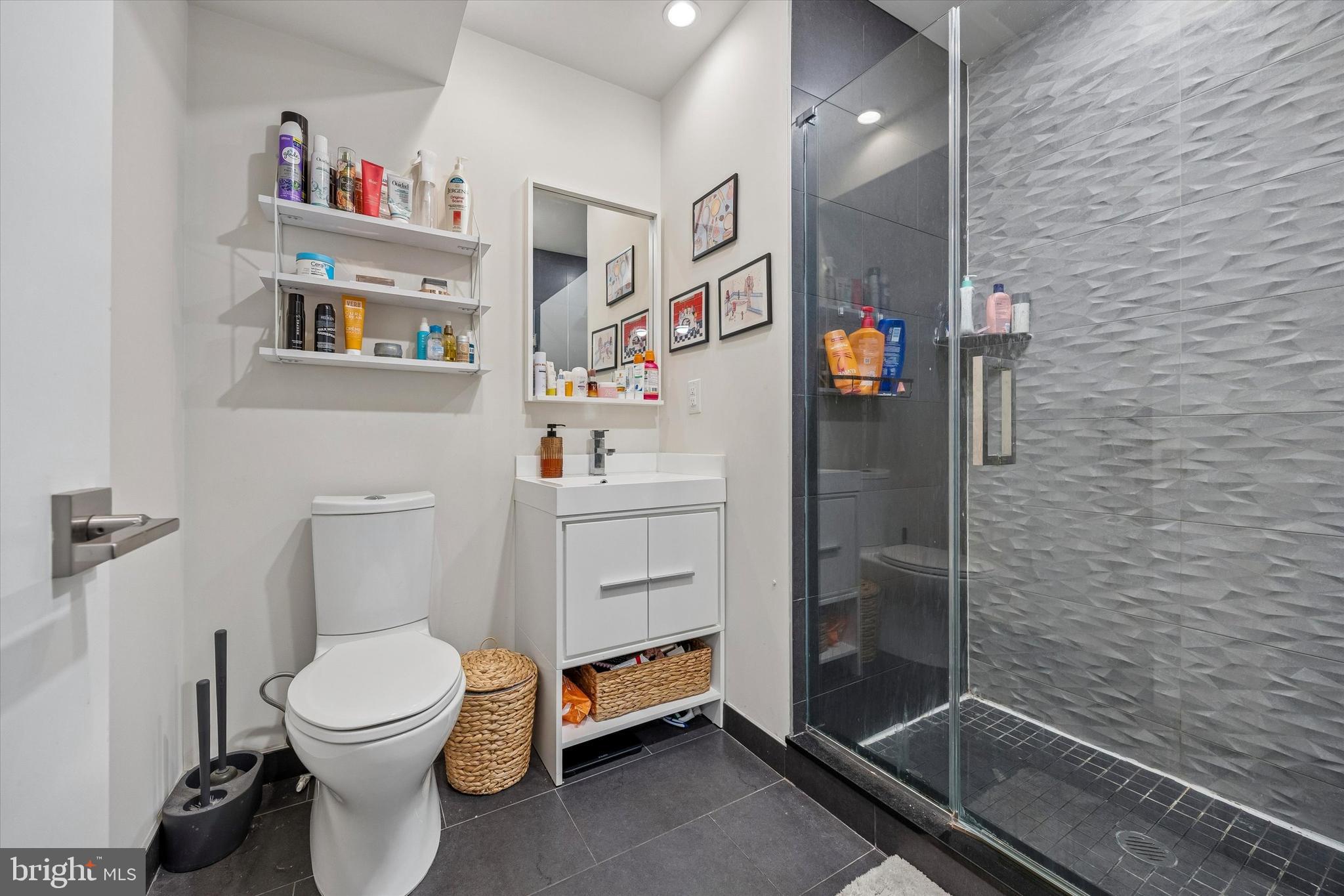 BELLA VISTA - Residential