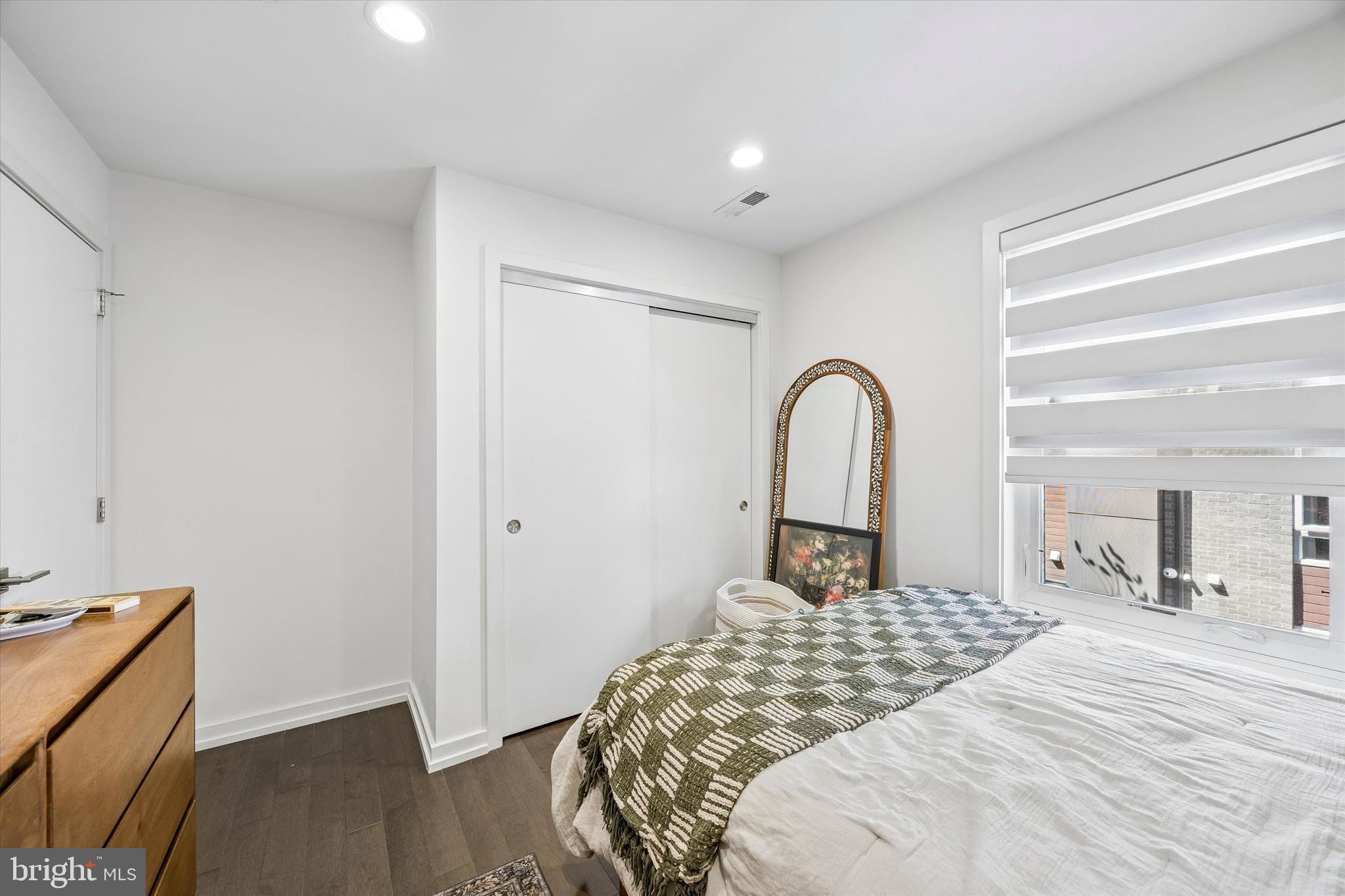 BELLA VISTA - Residential