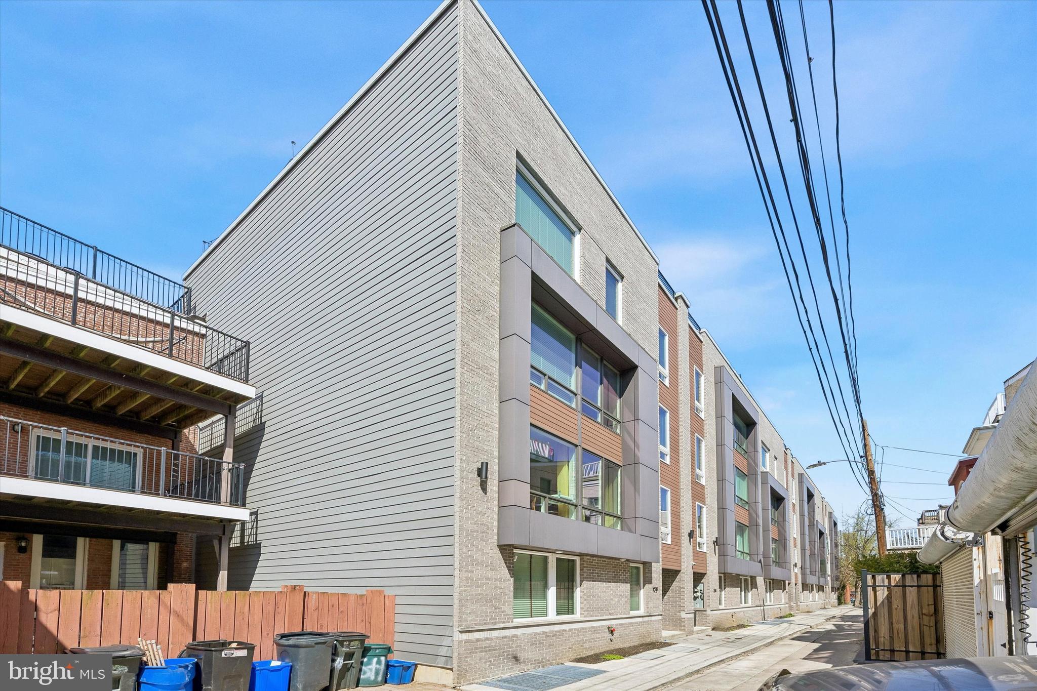 BELLA VISTA - Residential