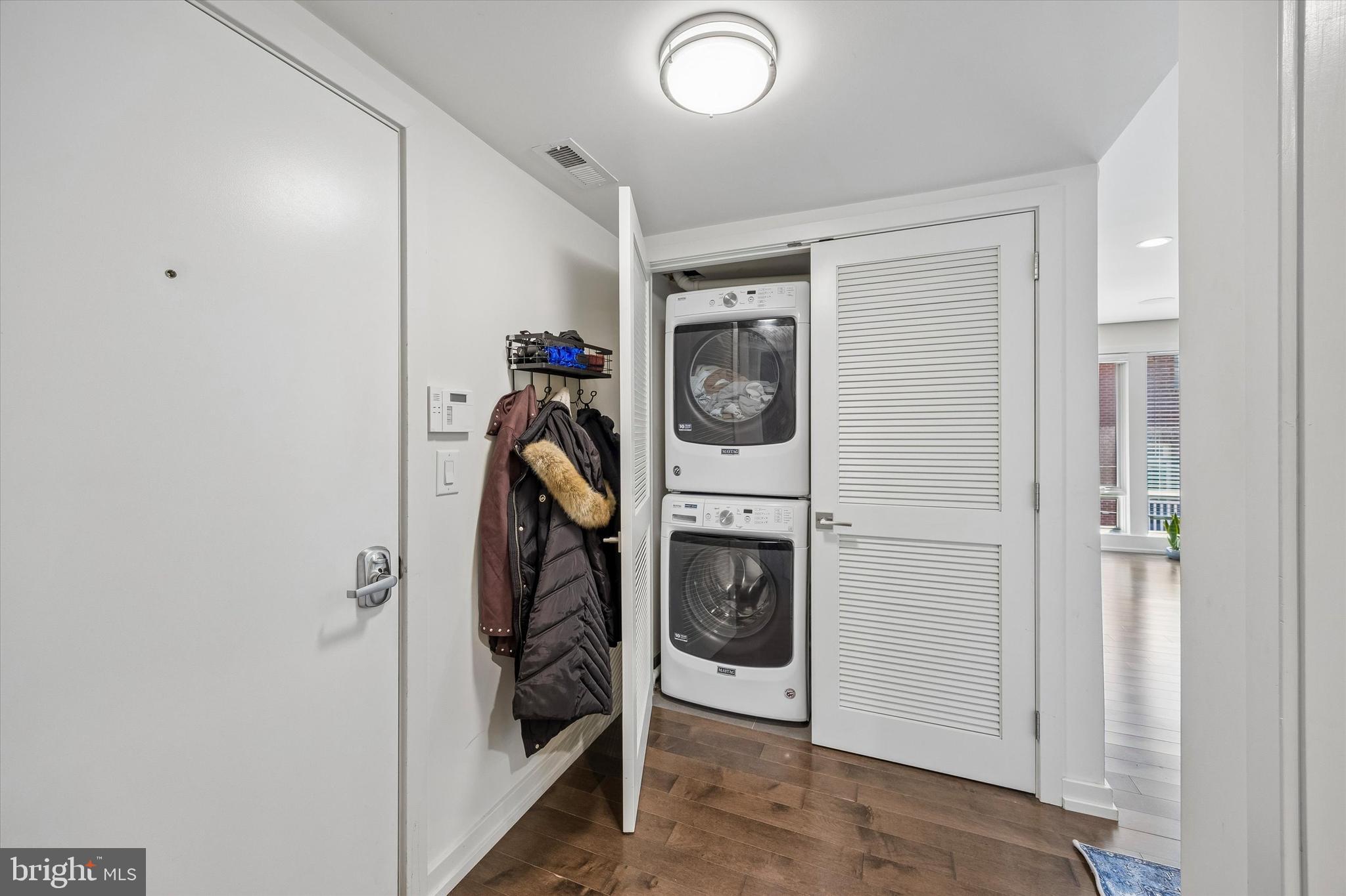 BELLA VISTA - Residential