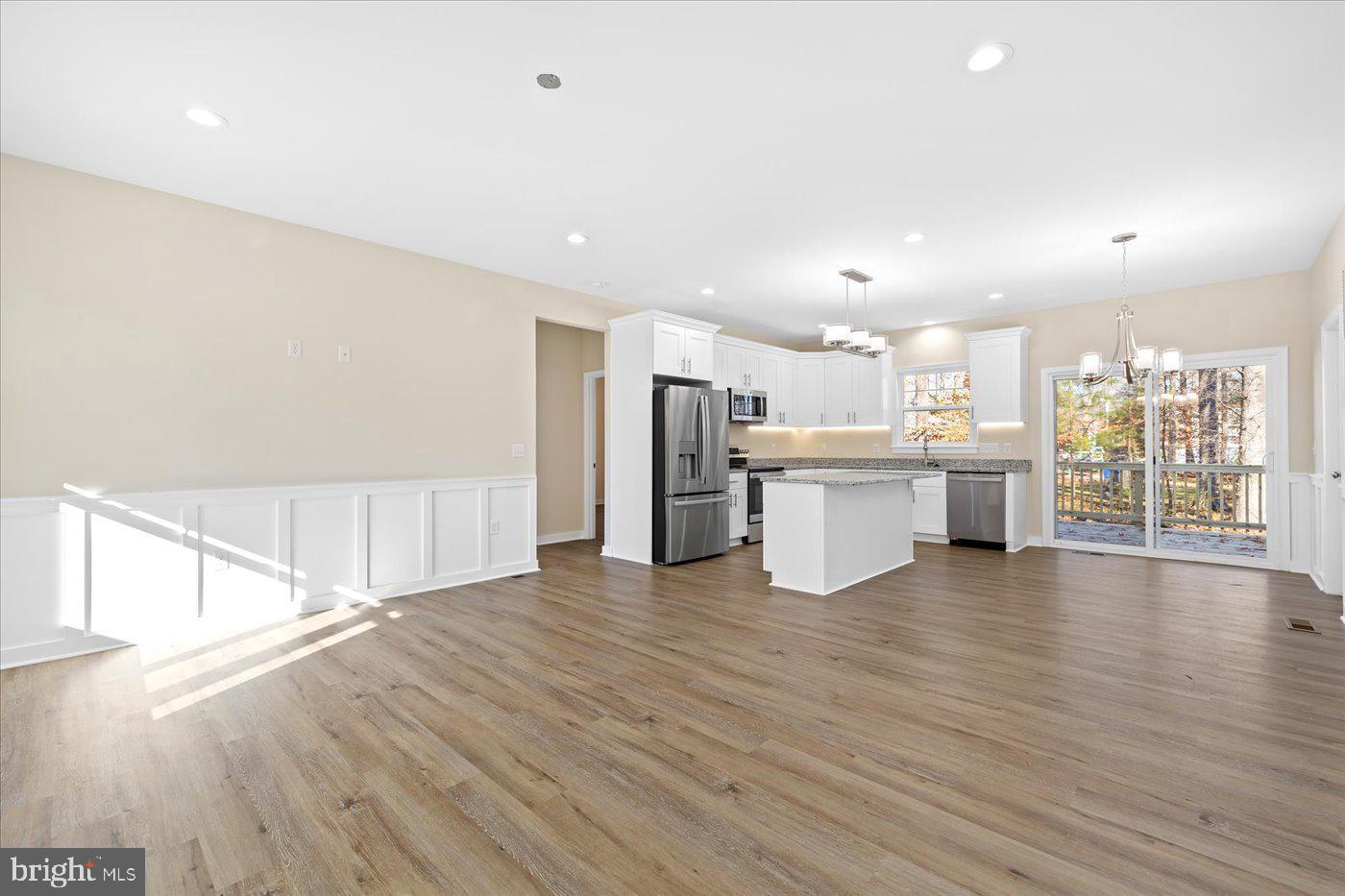 CABIN POINT / GLEBE HARBOR - Residential