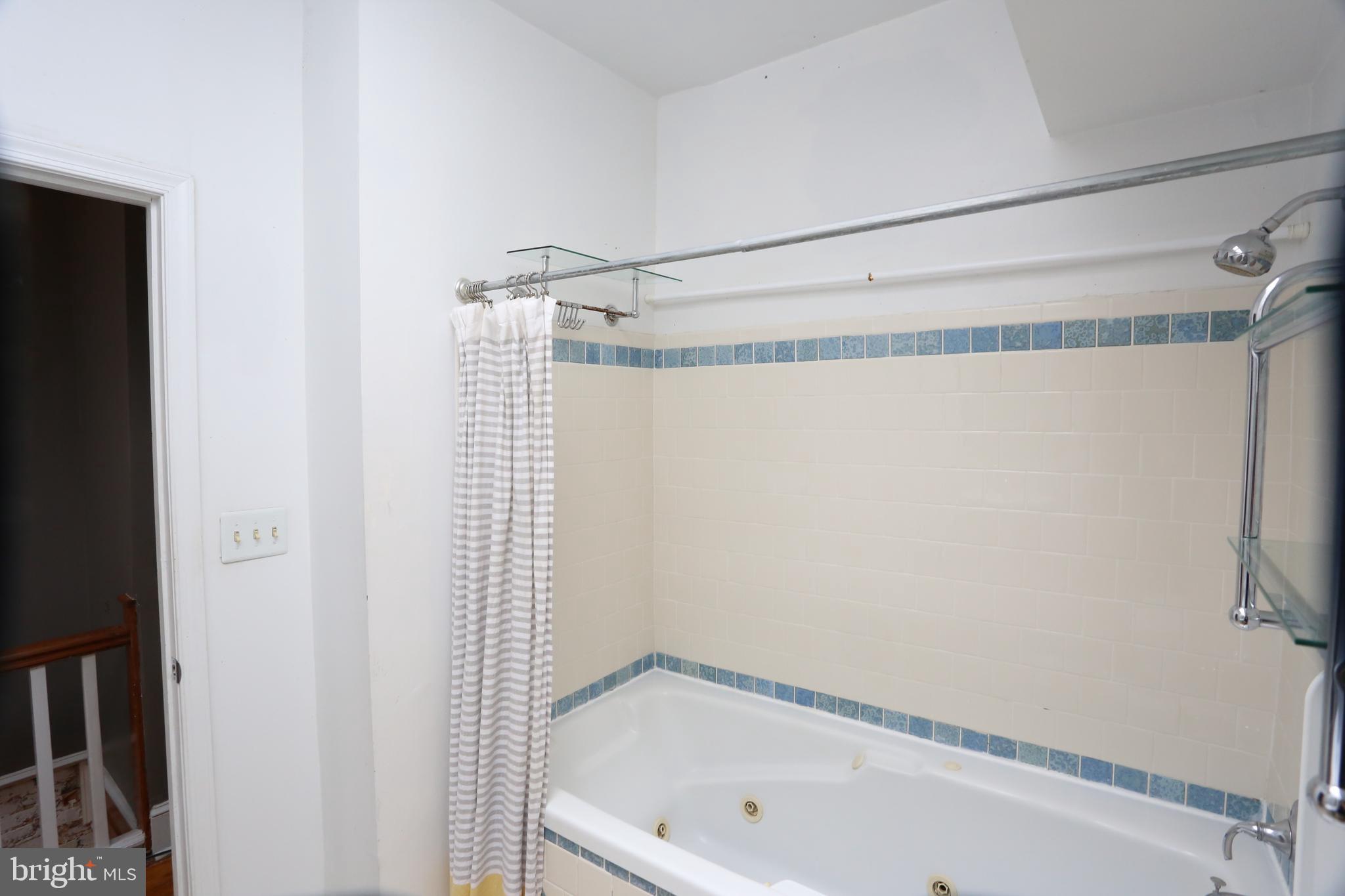 PATTERSON PARK - Residential Lease