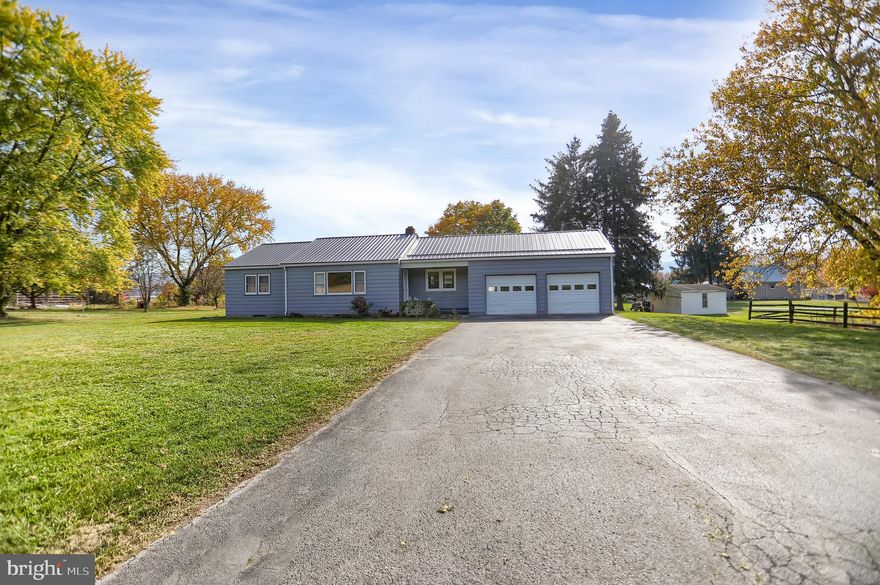 Remodeled ranch home on a flat lot.  New roof, new kitchen with granite countertops & new stainless steel smart appliances (Wi-Fi), new bath, new heat-pump, and new paint throughout just to name a few.  Property is in the agricultural residential zone and certain types of animals are allowed.