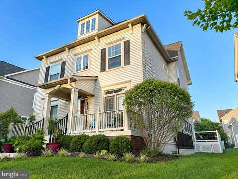 Homes For Sale - 25010 Mineral Springs Circle<br/> ALDIE, VA 20105