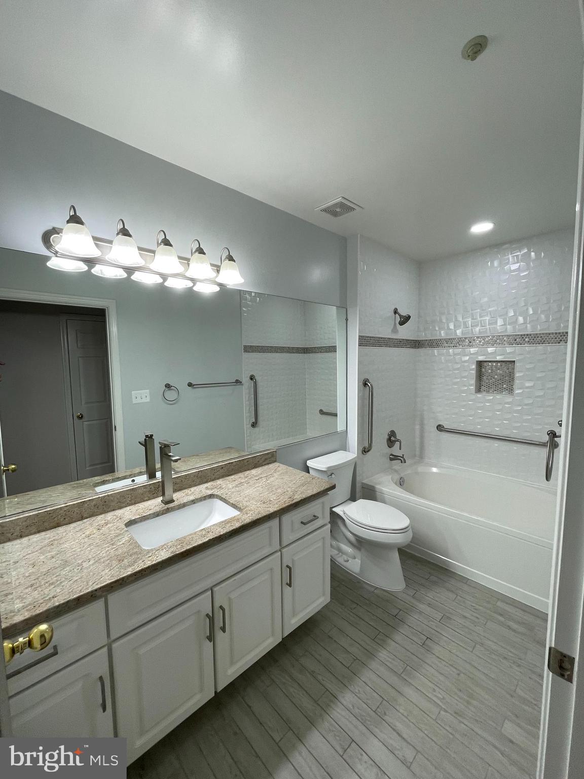 THE PAVILION - Residential