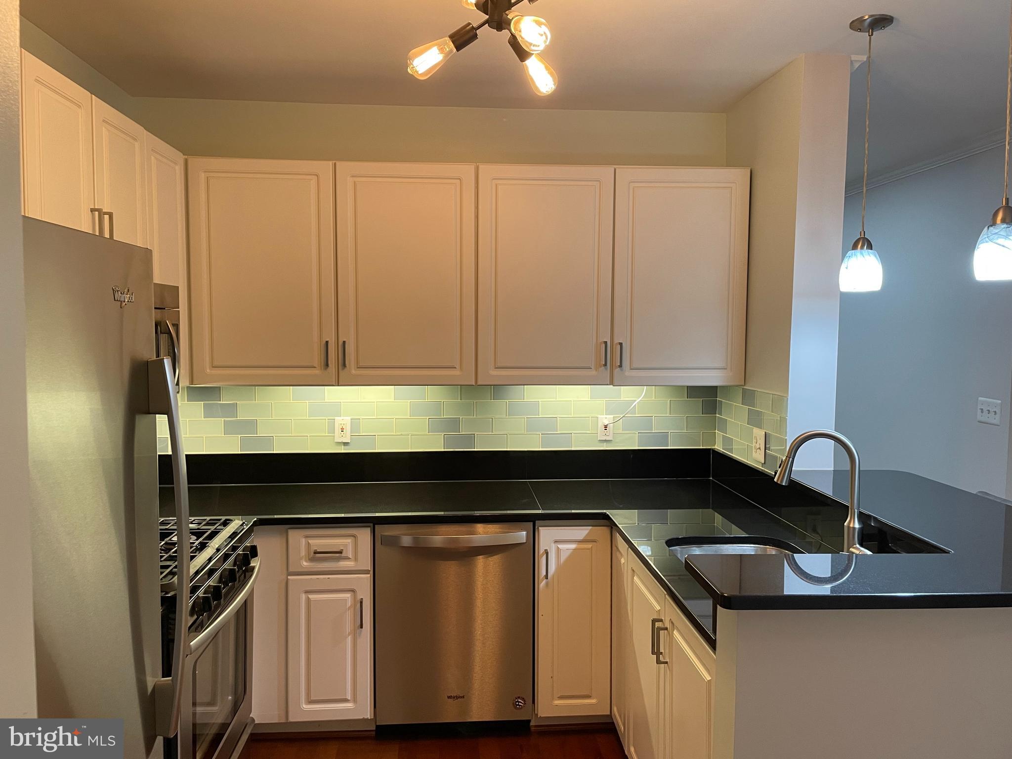 THE PAVILION - Residential