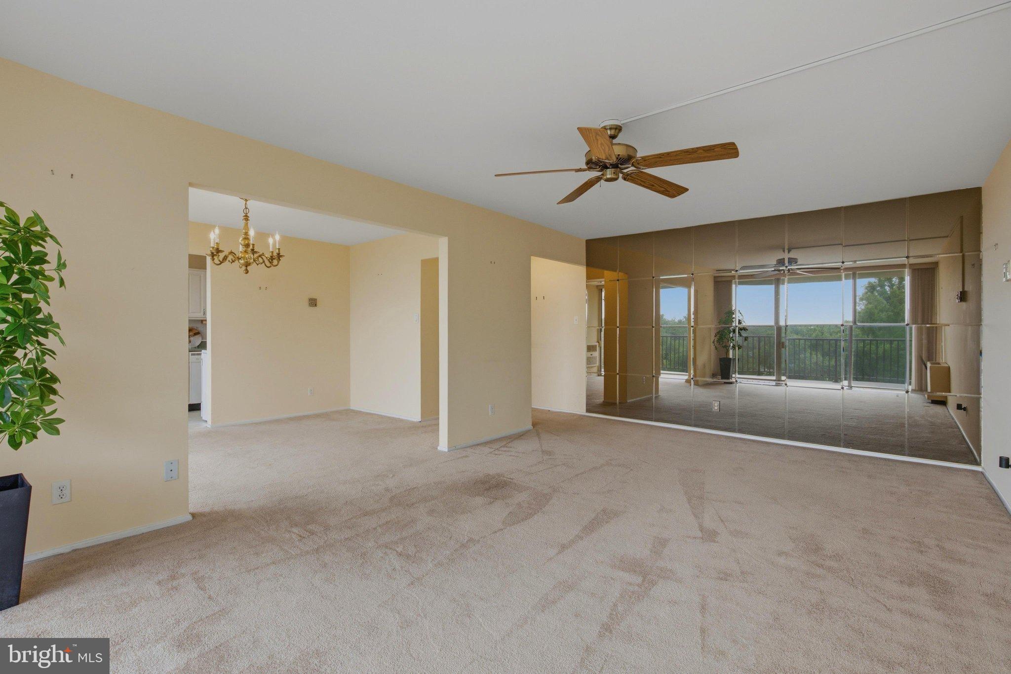 3333 UNIVERSITY BOULEVARD W 704
