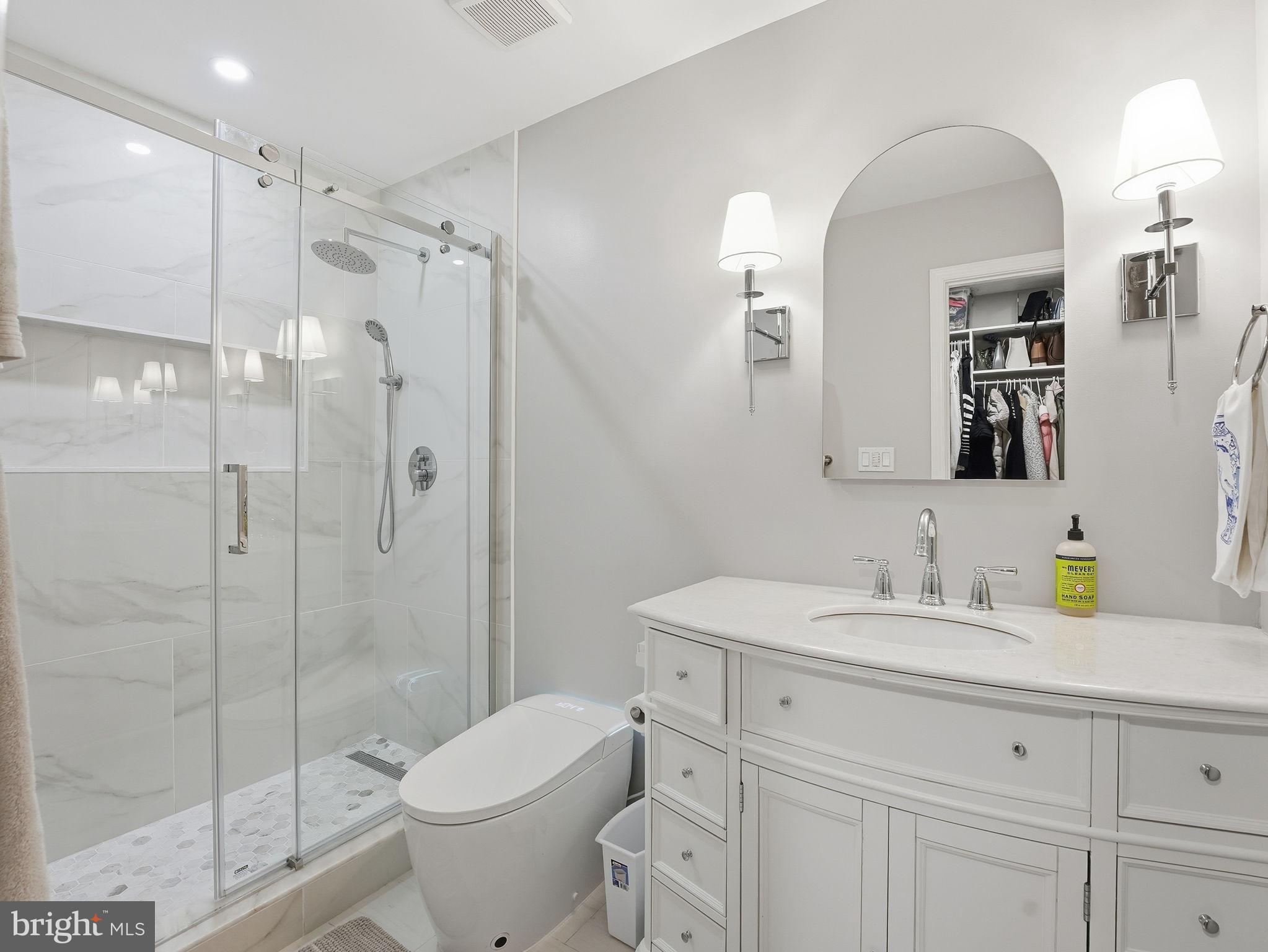 WILLOW POINT - Residential