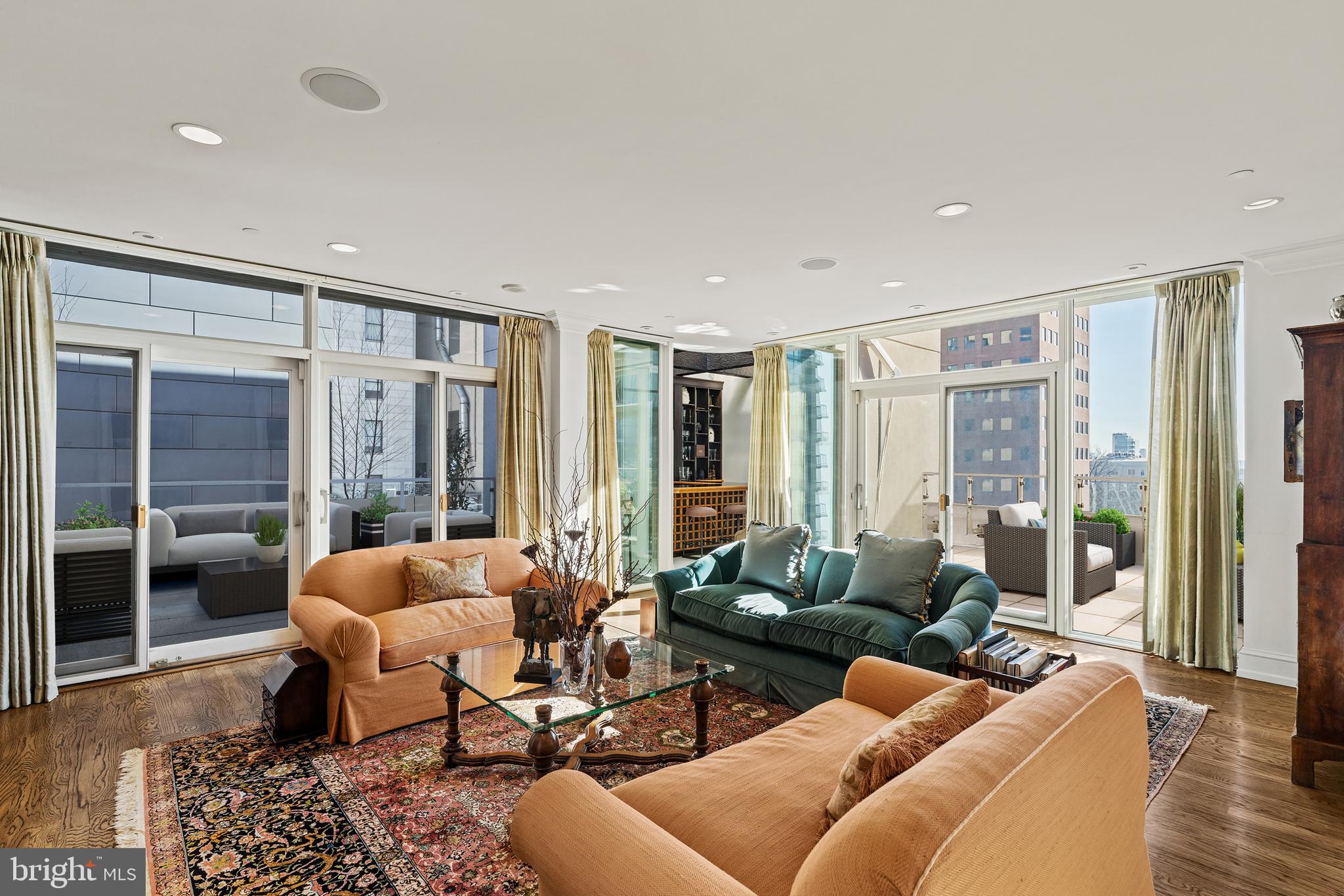 227 S 6TH STREET 31 PE